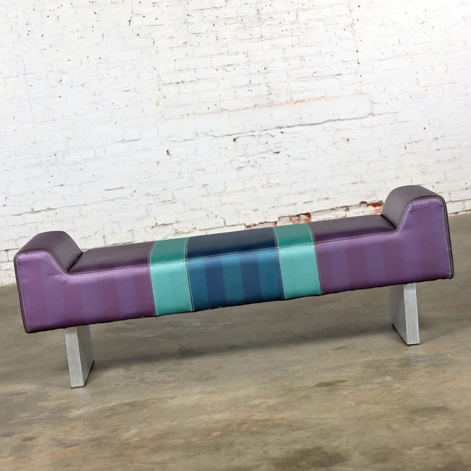 Postmodern Bench Purple Vinyl & Brushed Aluminum Base after the Memphis Group For Sale 1
