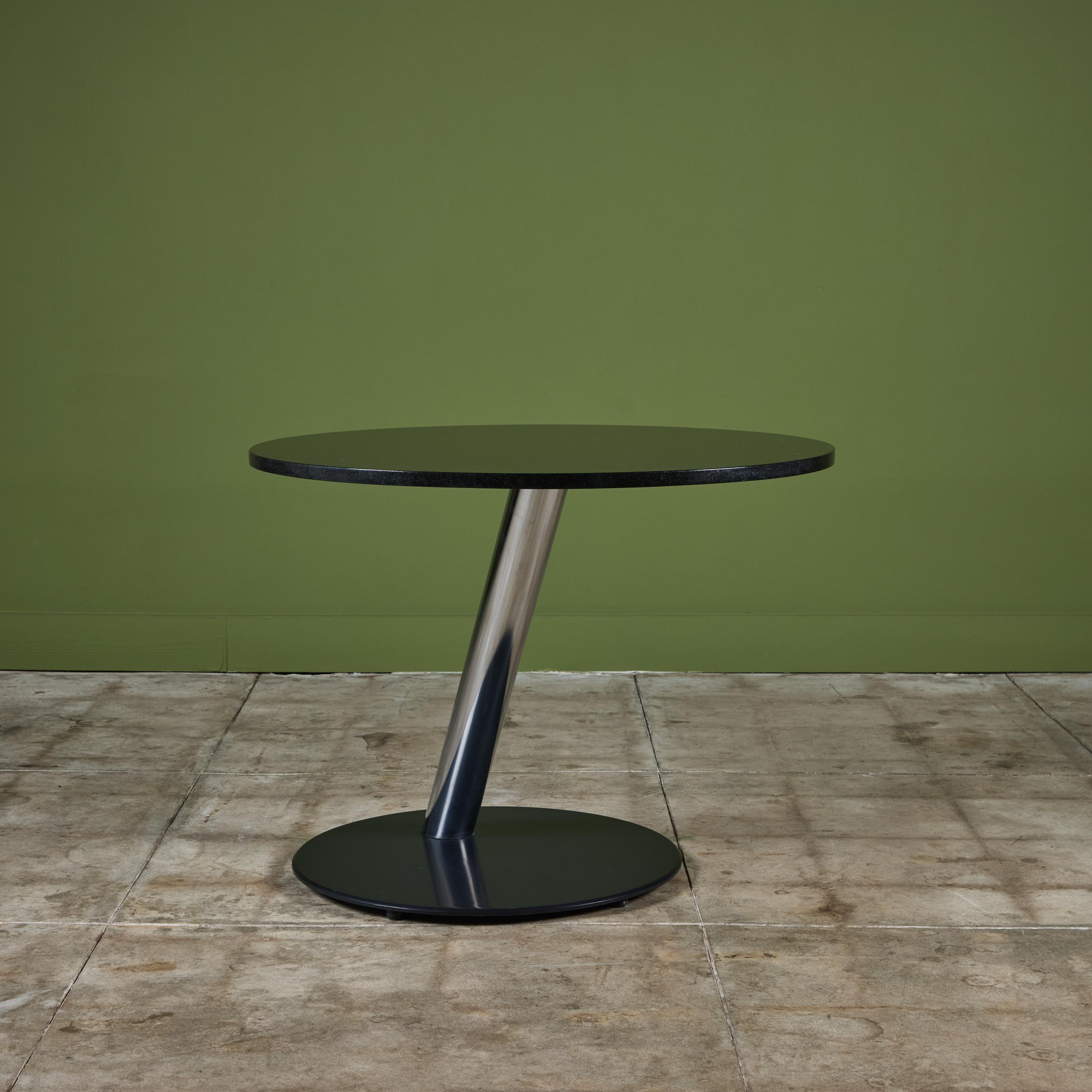 Table de bar postmoderne Bon état - En vente à Los Angeles, CA