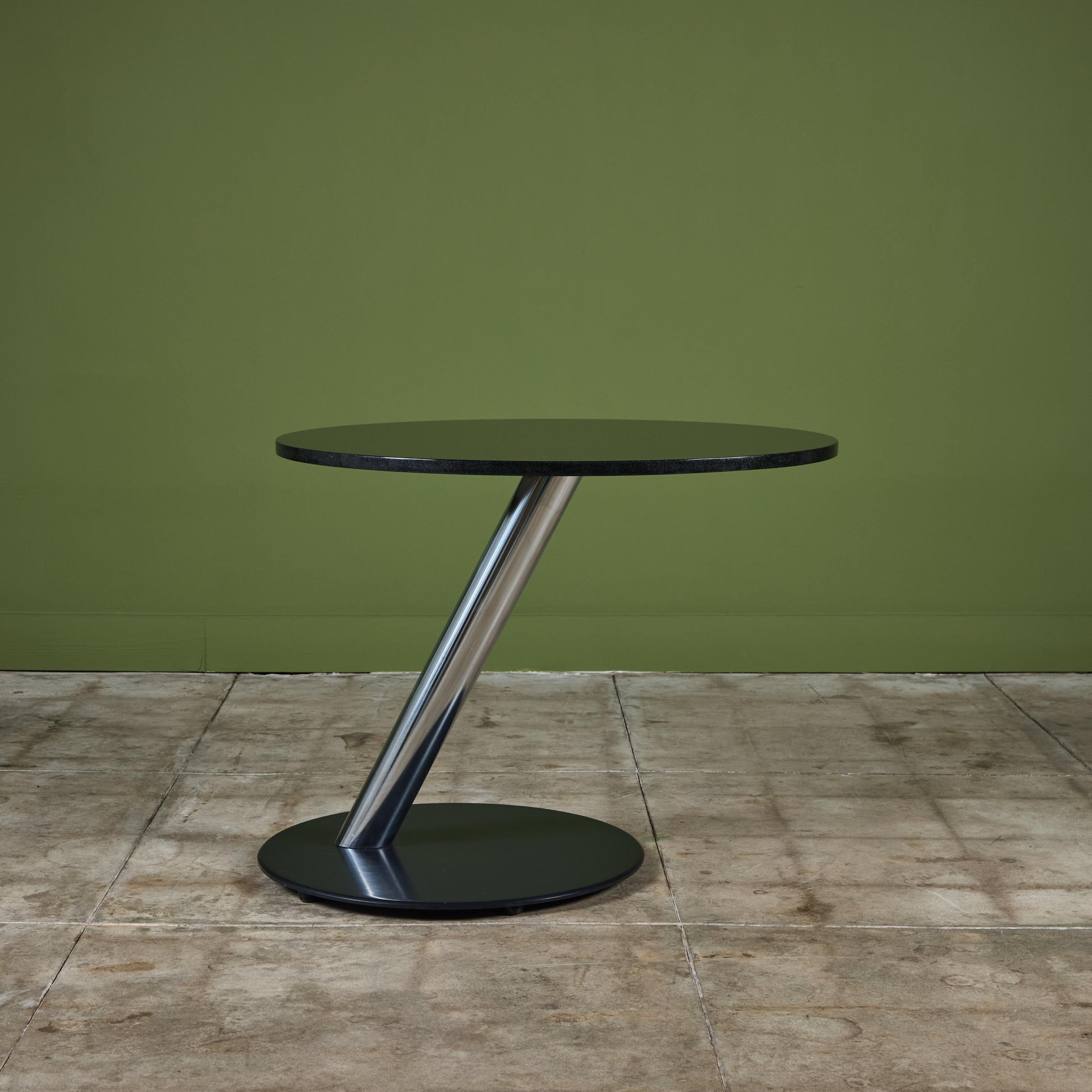 Acier Table de bar postmoderne en vente