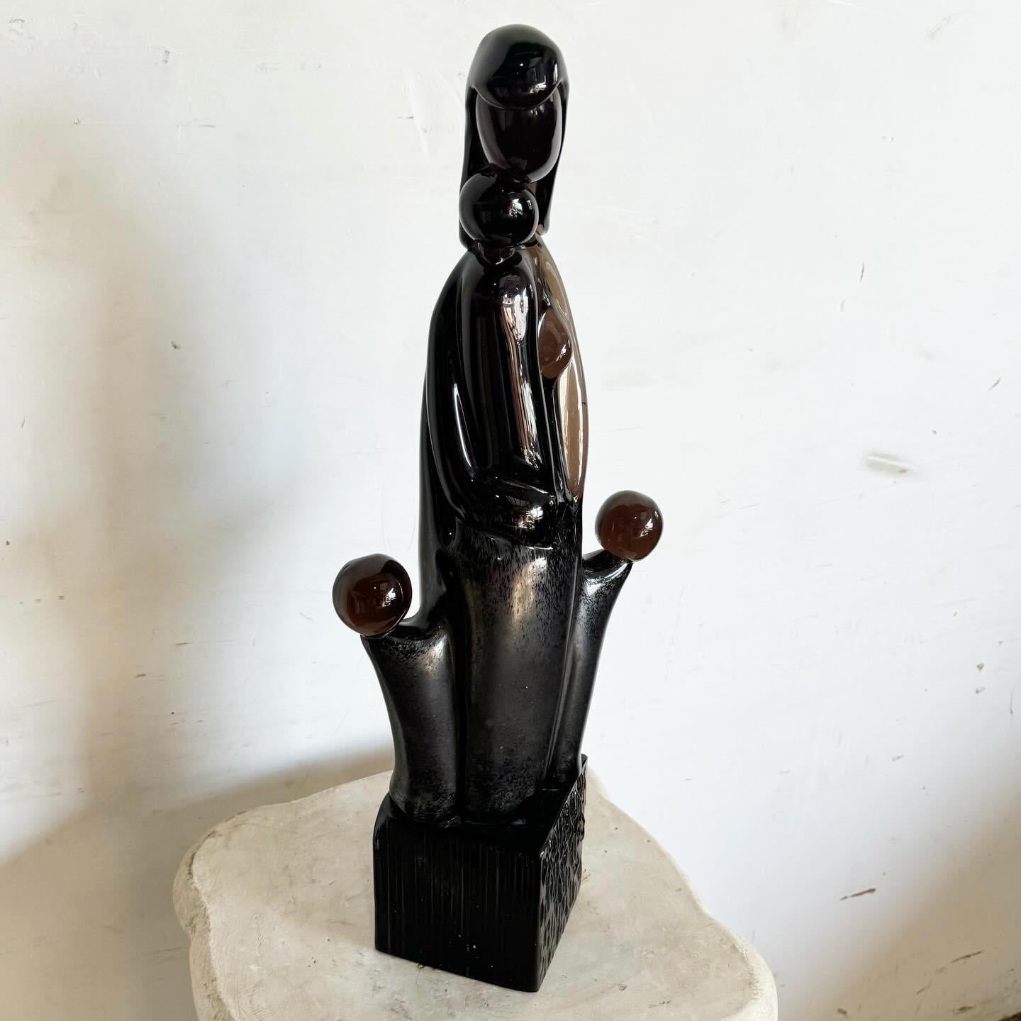 Postmodern Black Amethyst Glass Sculpture of Mother With Children In Good Condition For Sale In Delray Beach, FL