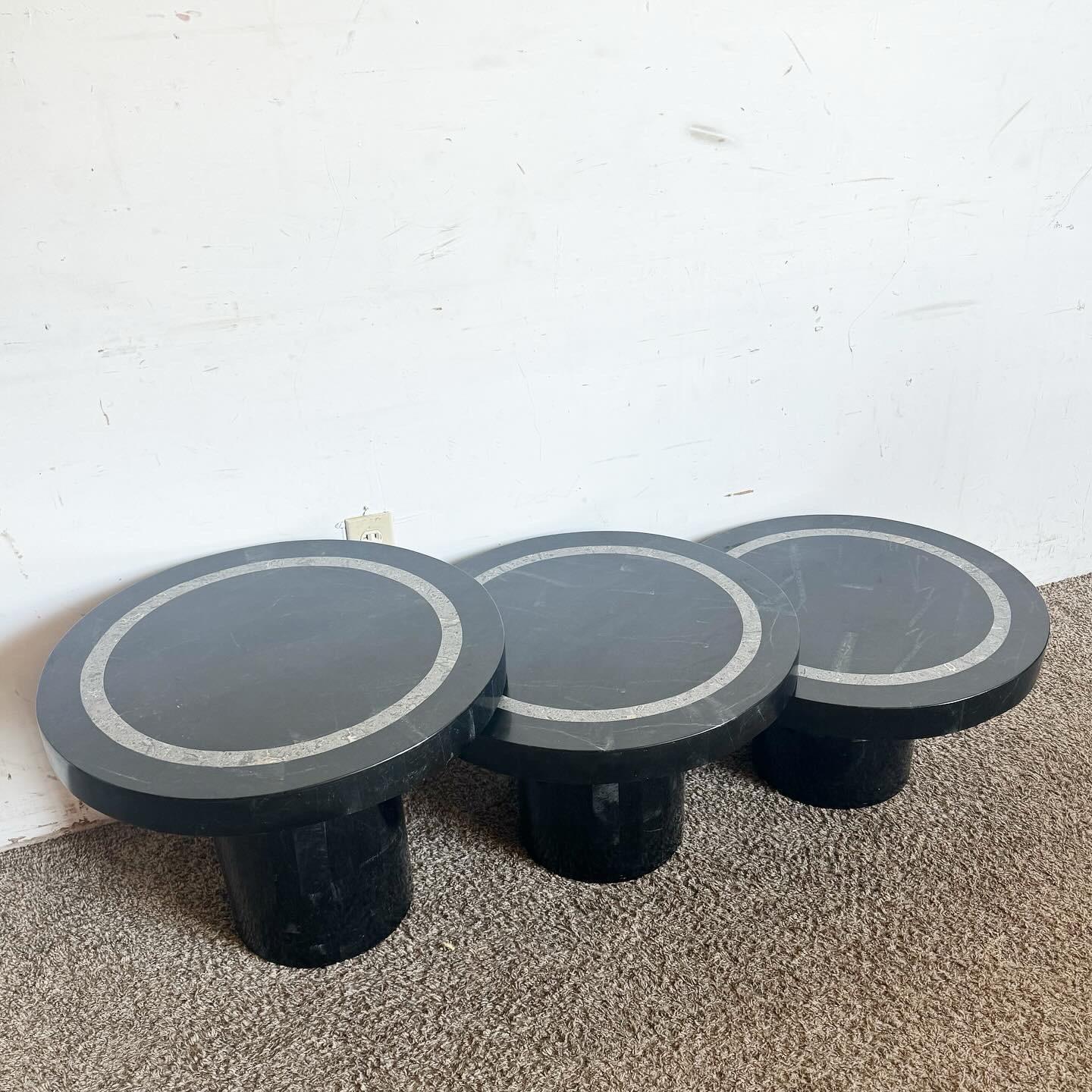 Postmodern Black and Grey Tessellated Stone Circular Mushroom Nesting Tables In Good Condition For Sale In Delray Beach, FL