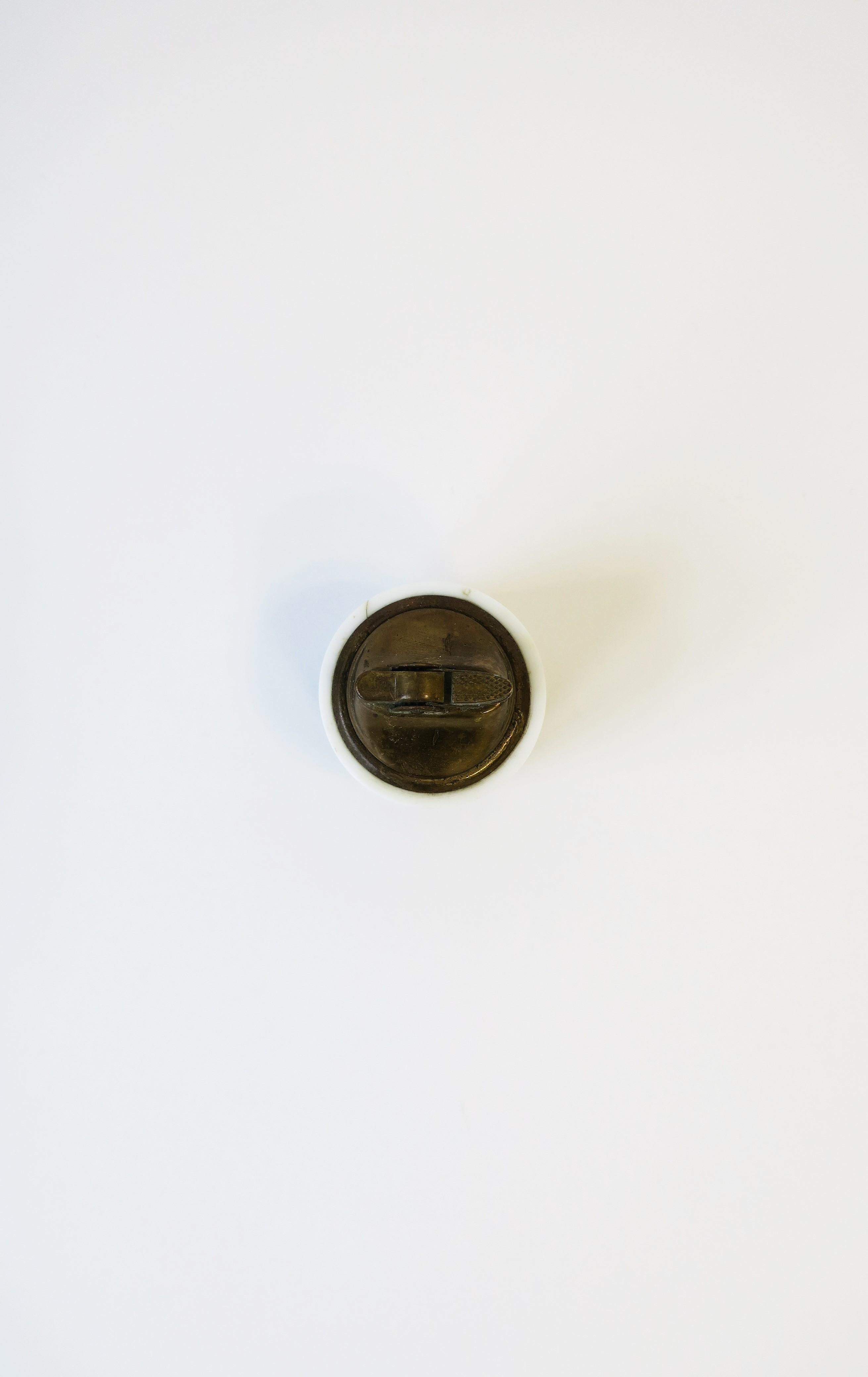 Japanese Postmodern Black and White Acrylic Lighter