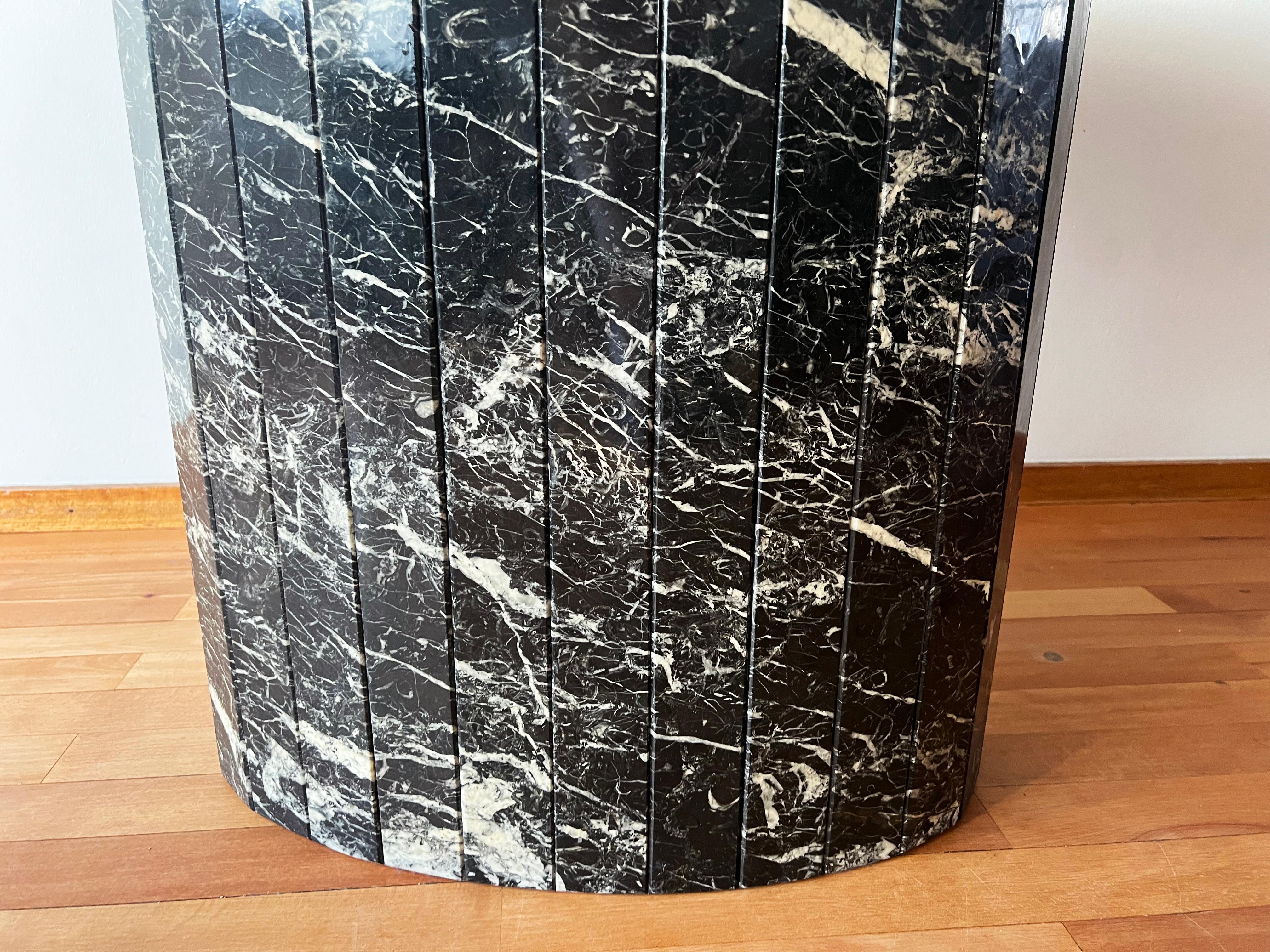 Postmodern Black and White Italian Solid Marble Oval Dining Table, Italy, 1970s 5