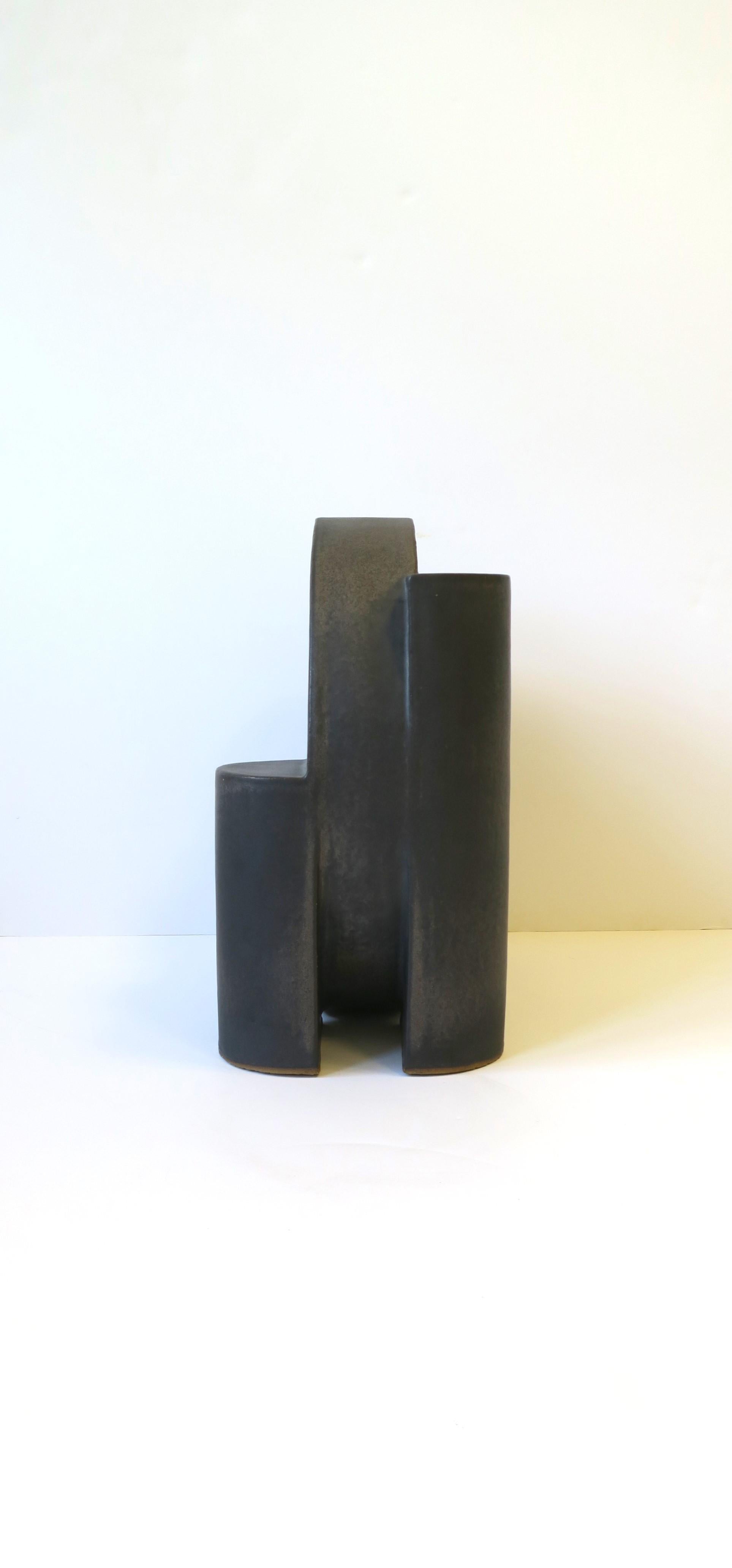 Black Charcoal Grey Sculpture Vase, Large For Sale 4