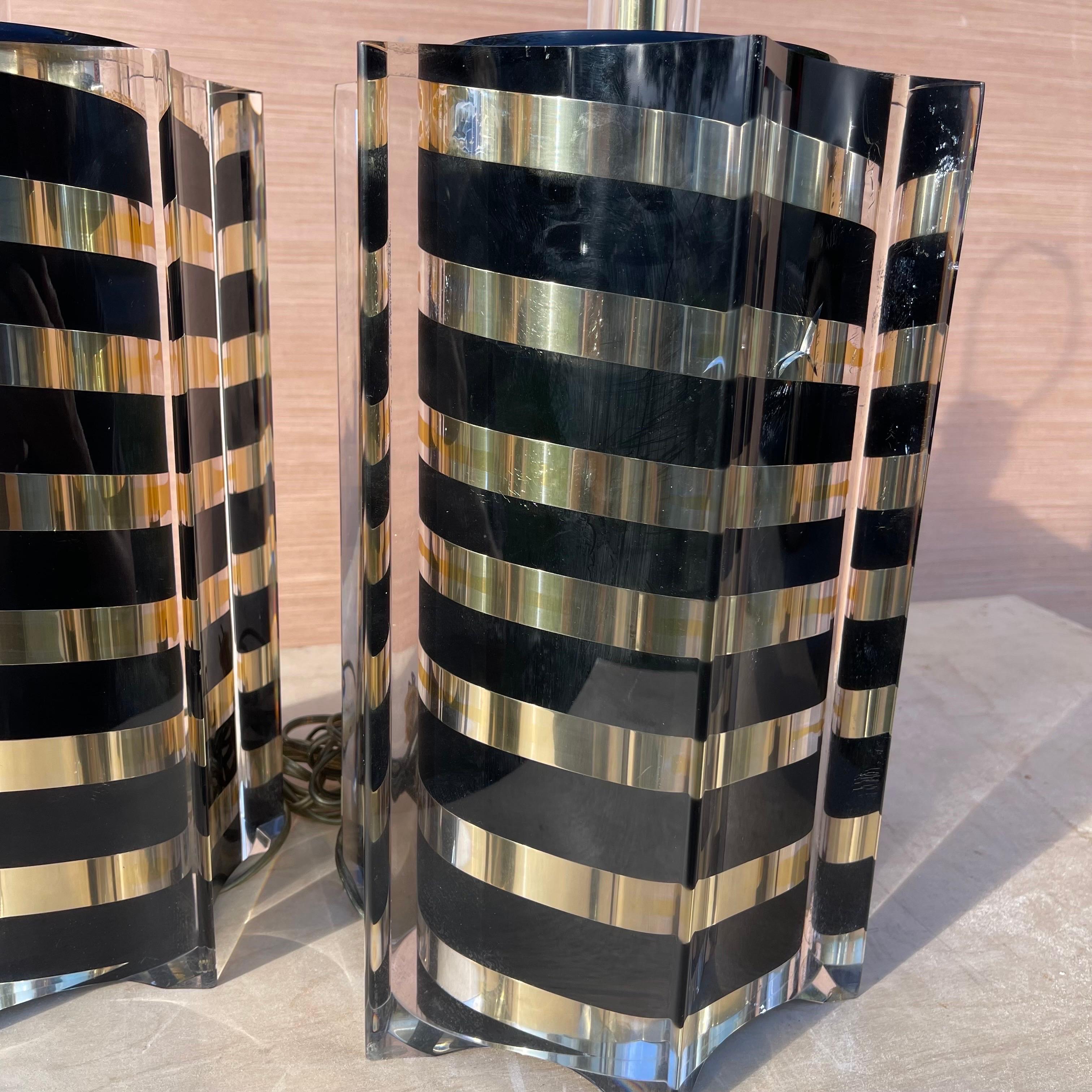 Postmodern Black & Gold Striped Lucite Lamps, Smart Italia Roma, 1980s - a Pair For Sale 3