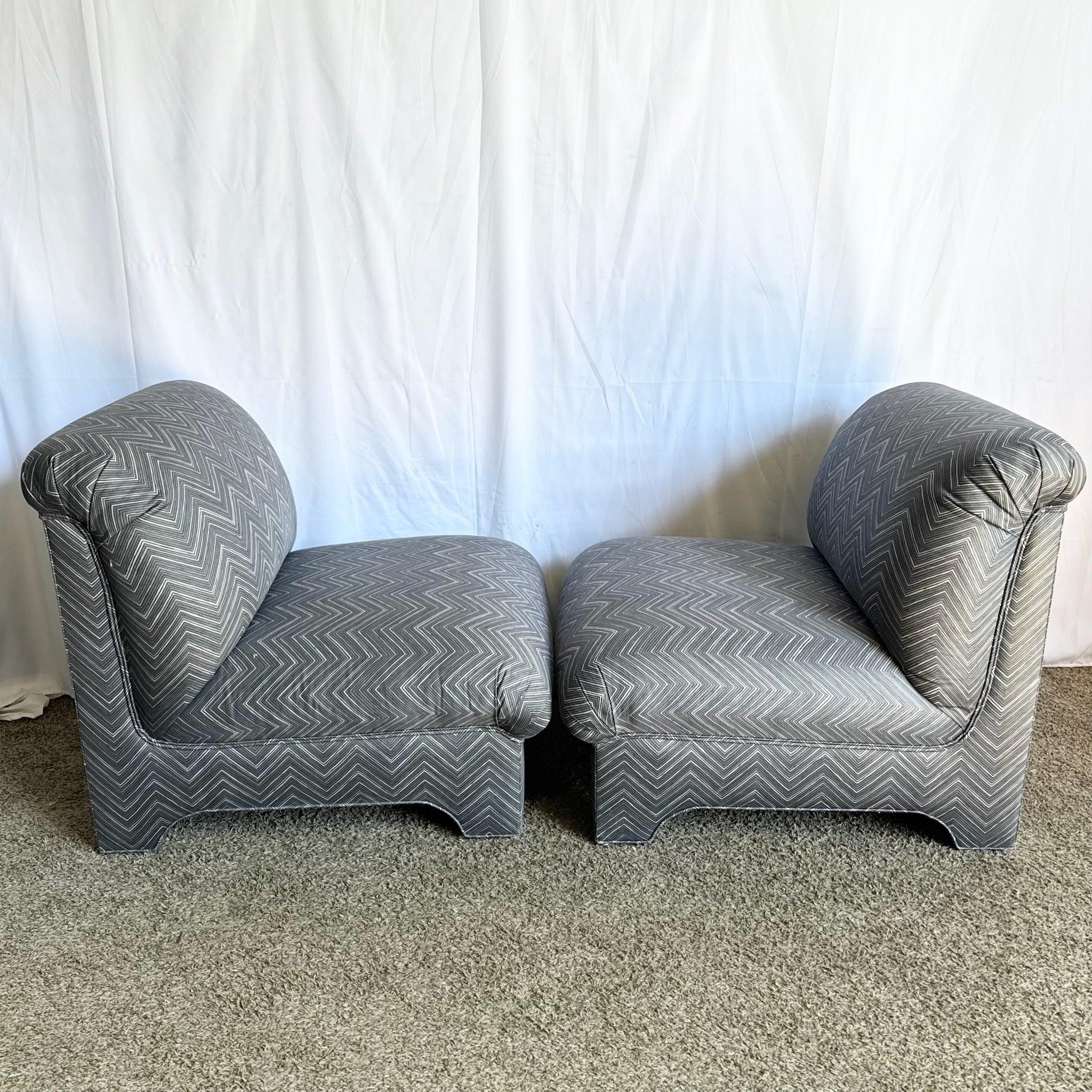 Americano Sedie da salotto postmoderne scolpite a zig-zag in nero, grigio e rosa - Una coppia in vendita