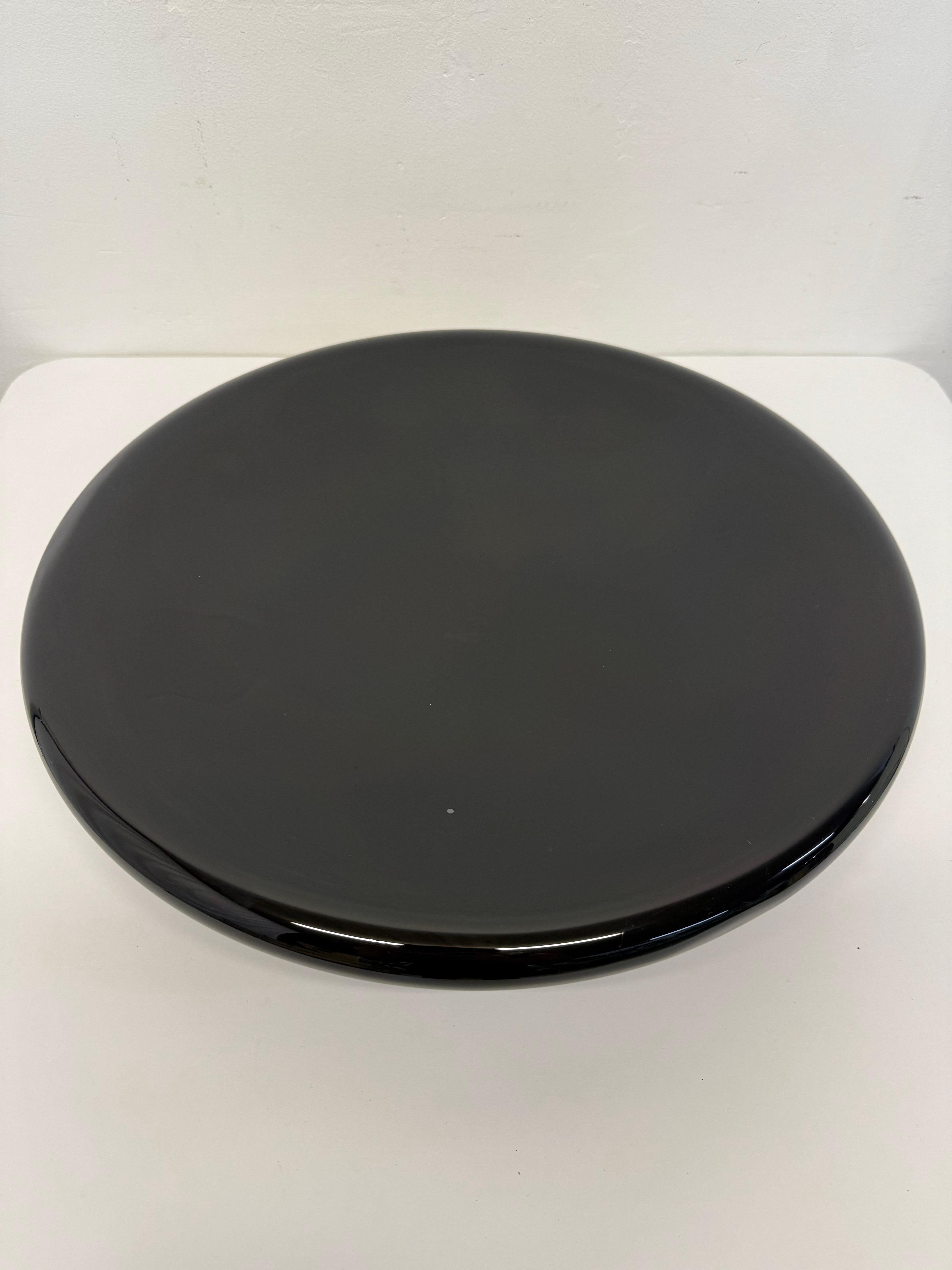 Cuenco posmoderno de vidrio soplado negro artesanal, años 80 siglo XX en venta