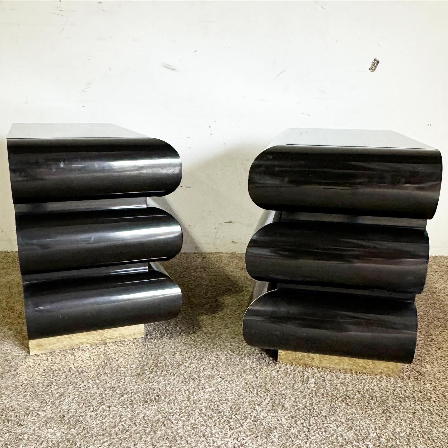 Postmodern Black Lacquer Laminate Bullnose Commodes With Gold Base - a Pair For Sale 2