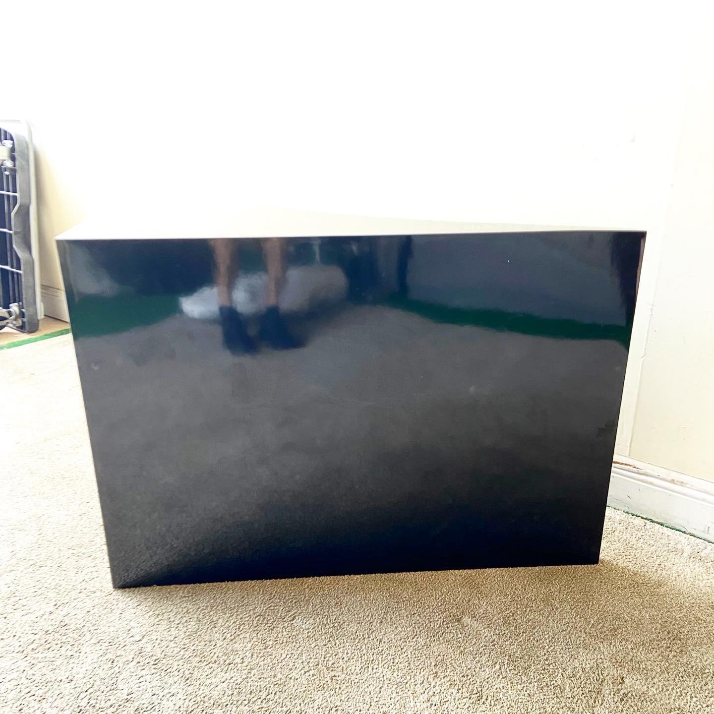 Postmodern Black Lacquer Laminate Sofa Table In Good Condition In Delray Beach, FL