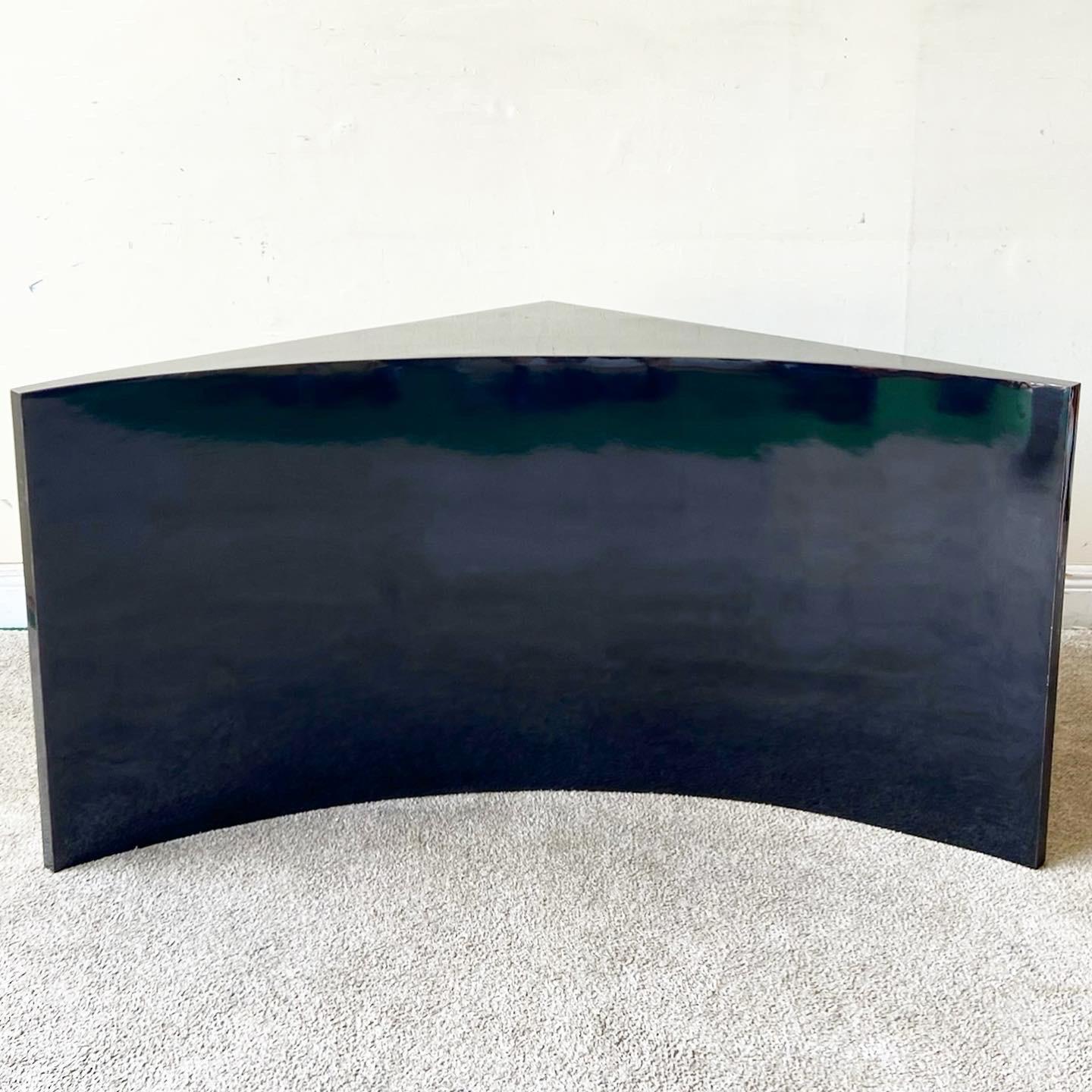 Late 20th Century Postmodern Black Lacquer Laminate Sofa Table
