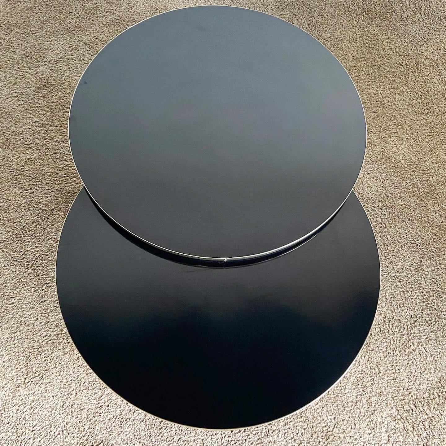 Postmodern Black Lacquer Laminate Two Tier Swivel Coffee Table With Gold Trim For Sale 1