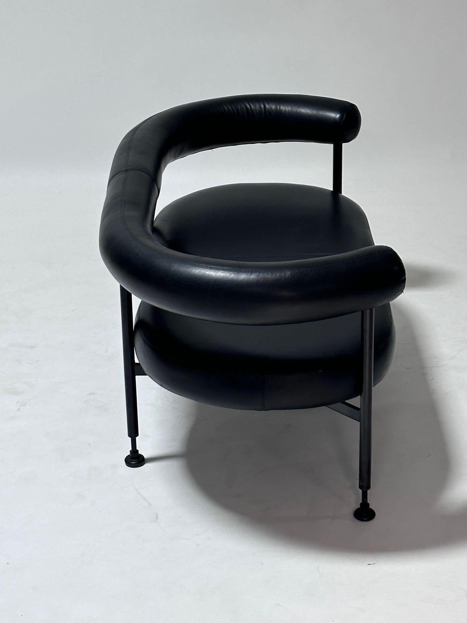 Post-Modern Post Modern Black Leather and Steel Settee Bench, 1980 For Sale