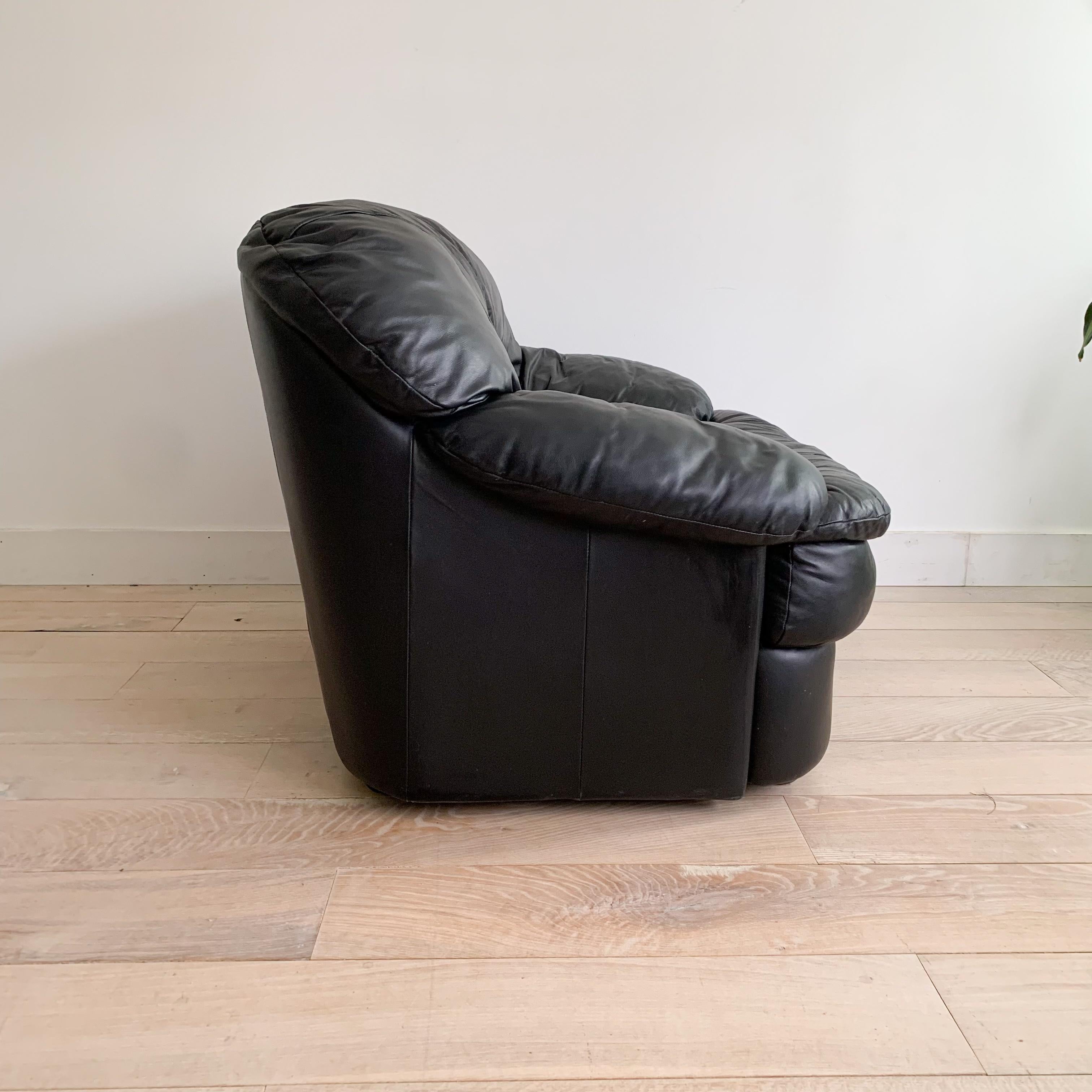 Postmodern Black Leather Lounge Chair For Sale 11