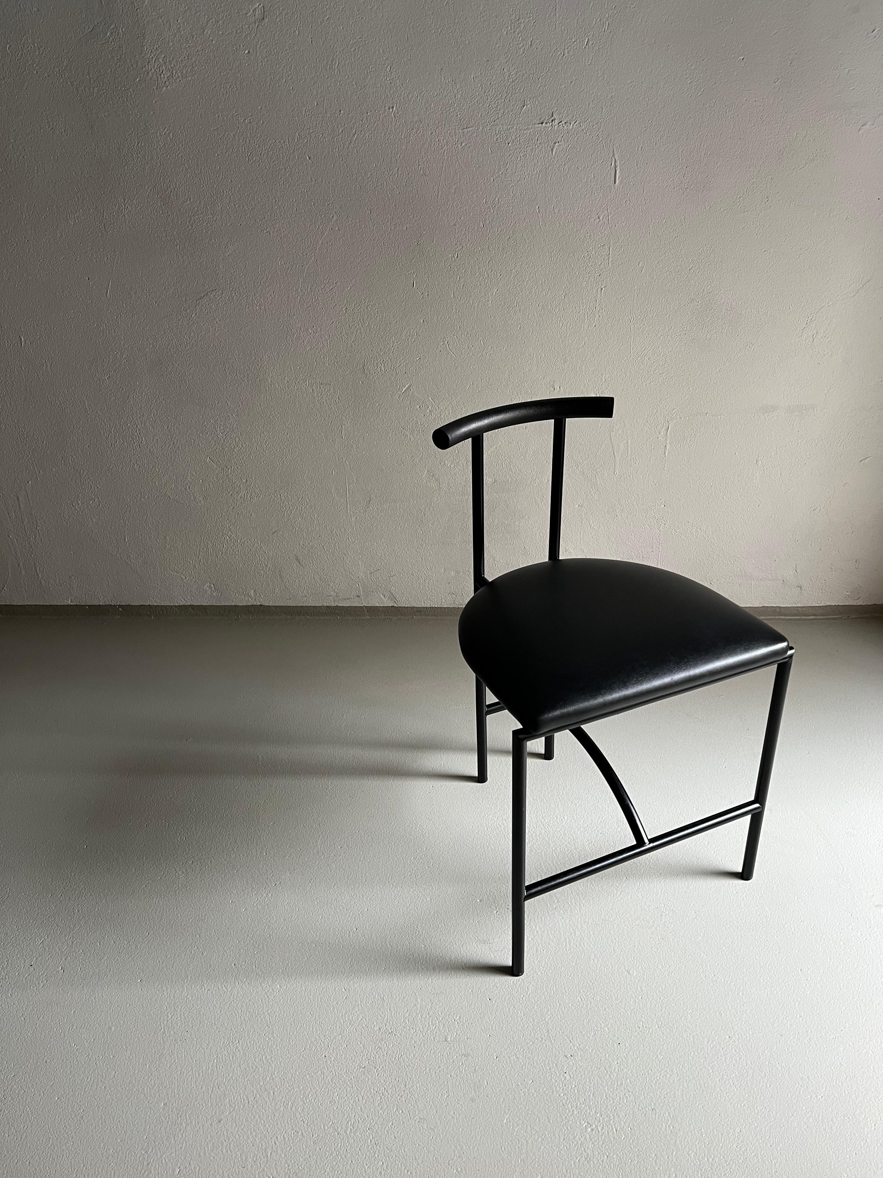 Postmoderne Stühle „Tokyo“ aus schwarzem Metall von Rodney Kinsman, Italien, 1980er Jahre, 4er-Set im Angebot 8