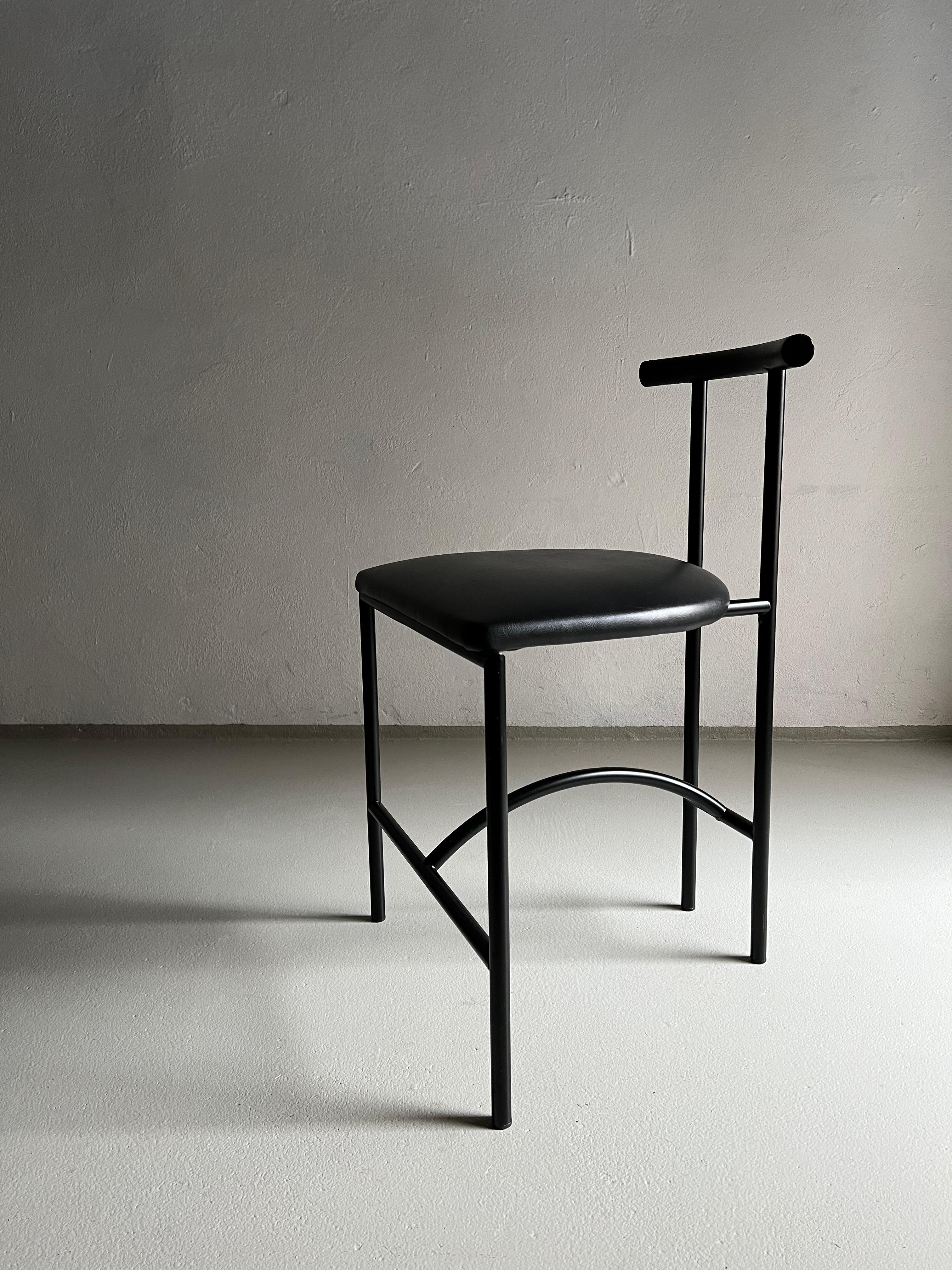 Postmoderne Stühle „Tokyo“ aus schwarzem Metall von Rodney Kinsman, Italien, 1980er Jahre, 4er-Set im Angebot 2