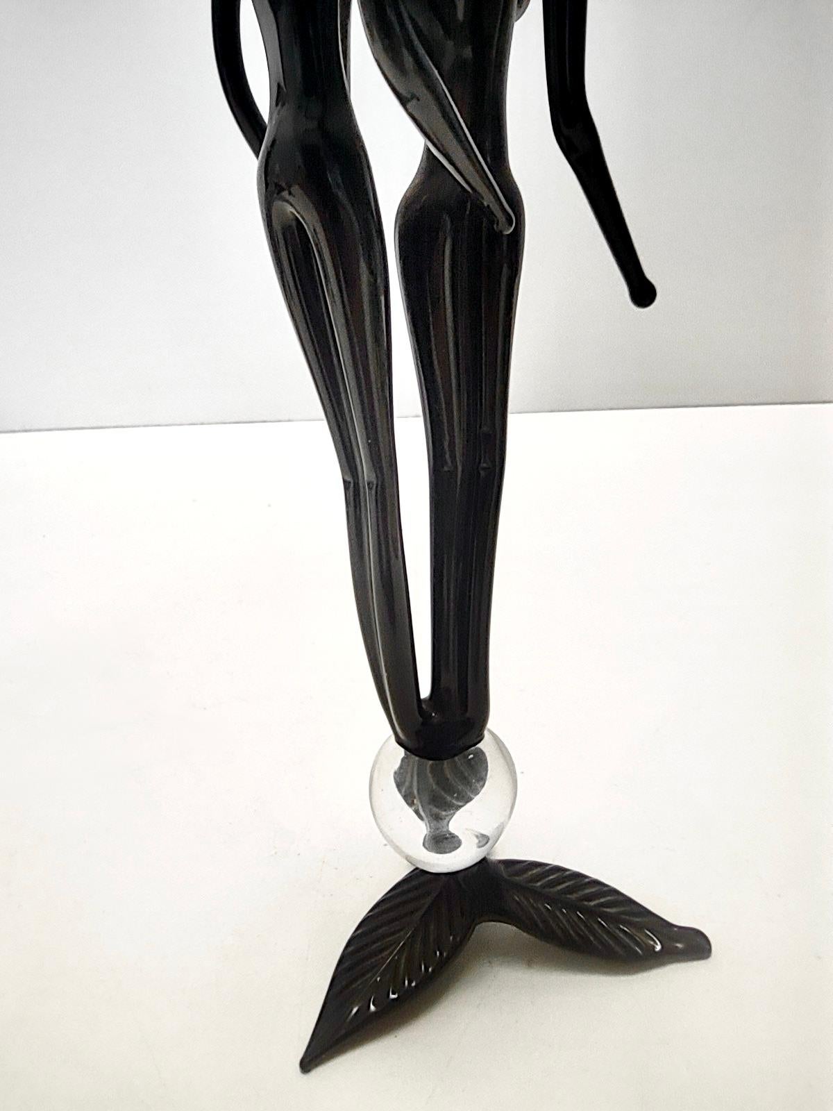 Oggetto decorativo postmoderno in vetro di Murano nero raffigurante una coppia, Italia, anni '90 in vendita 5