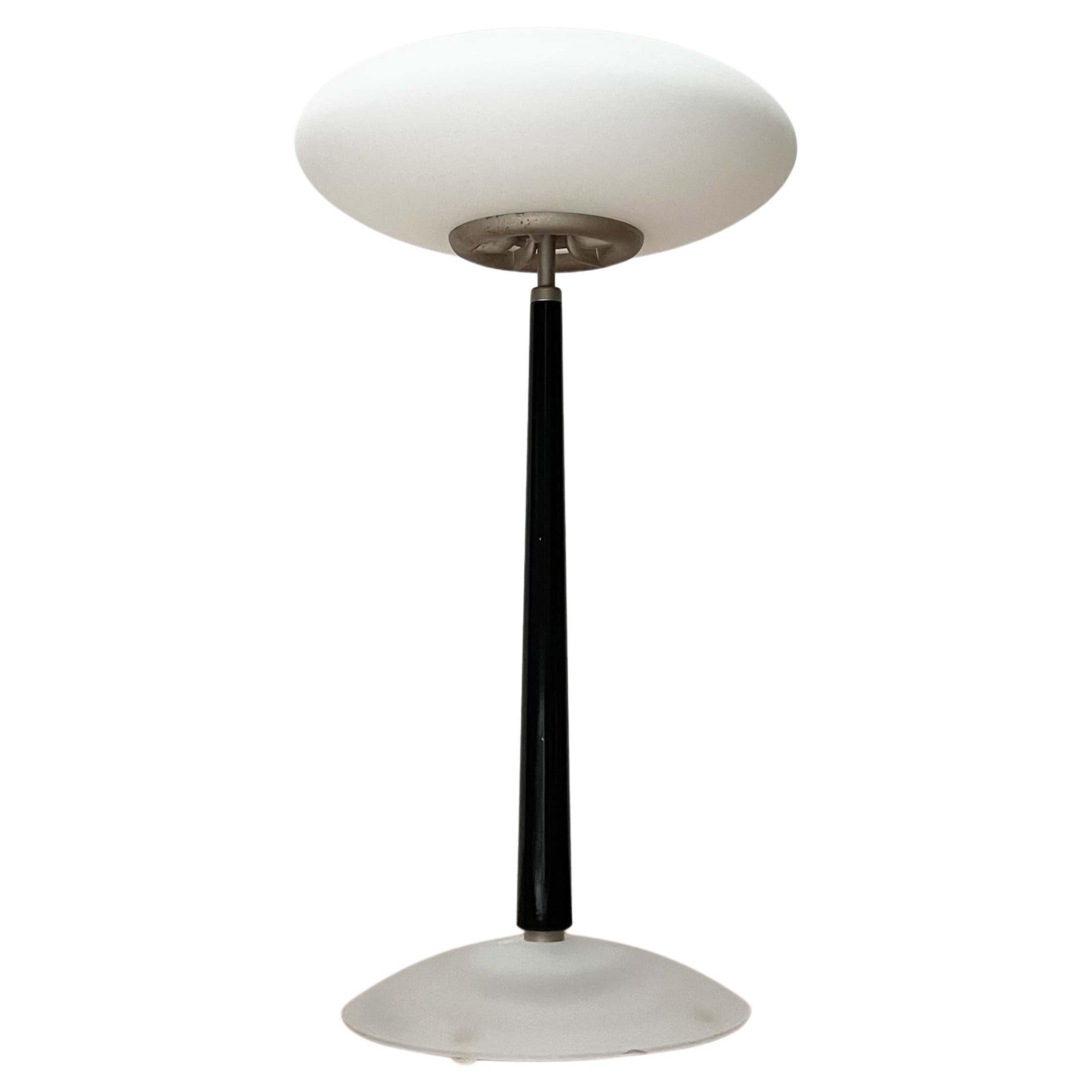 Lampe de table postmoderne Pao T1 noire par Matteo Thun pour Arteluce, Italie, années 1990