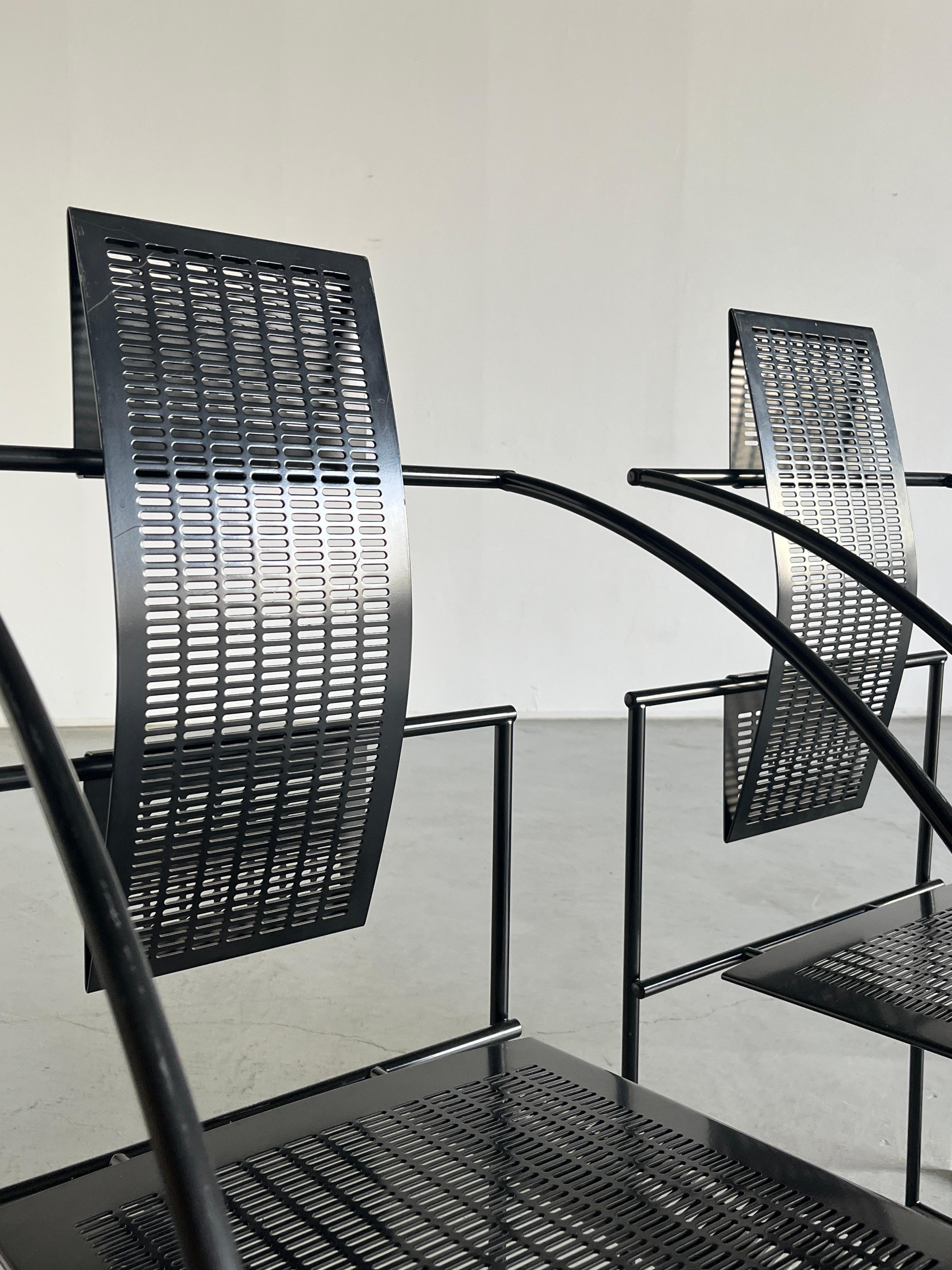 Fauteuil postmoderne noir 