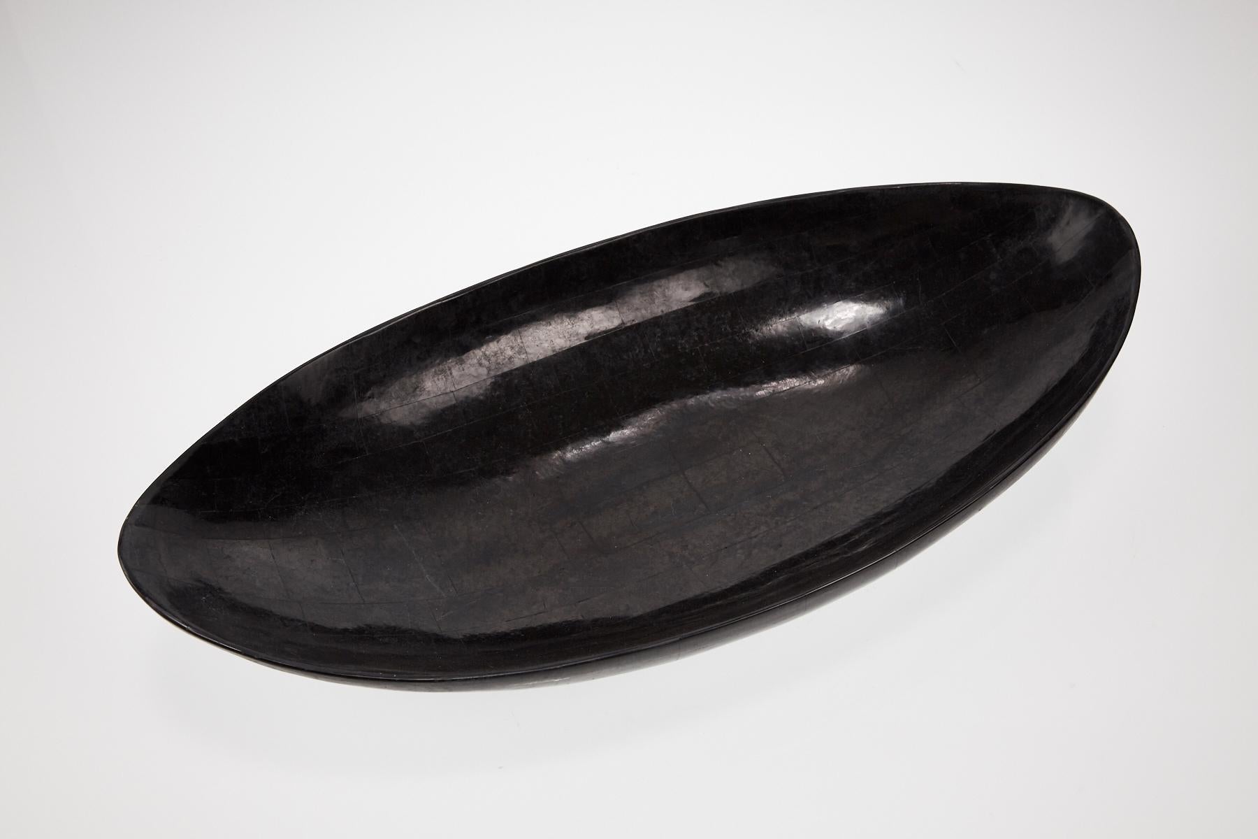 Late 20th Century Postmodern Black Tessellated Stone Oval Decorative Bowl or Platter, 1990s For Sale