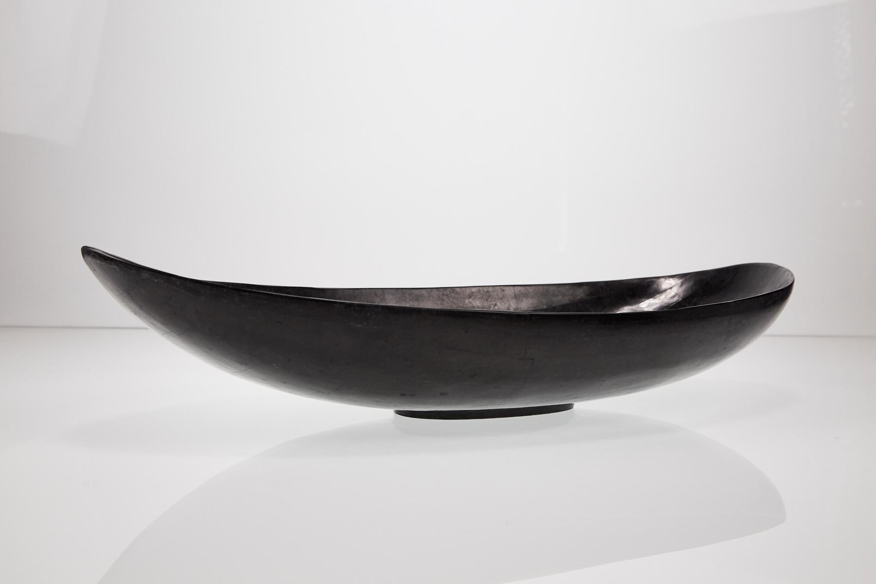 Fiberglass Postmodern Black Tessellated Stone Oval Decorative Bowl or Platter, 1990s For Sale