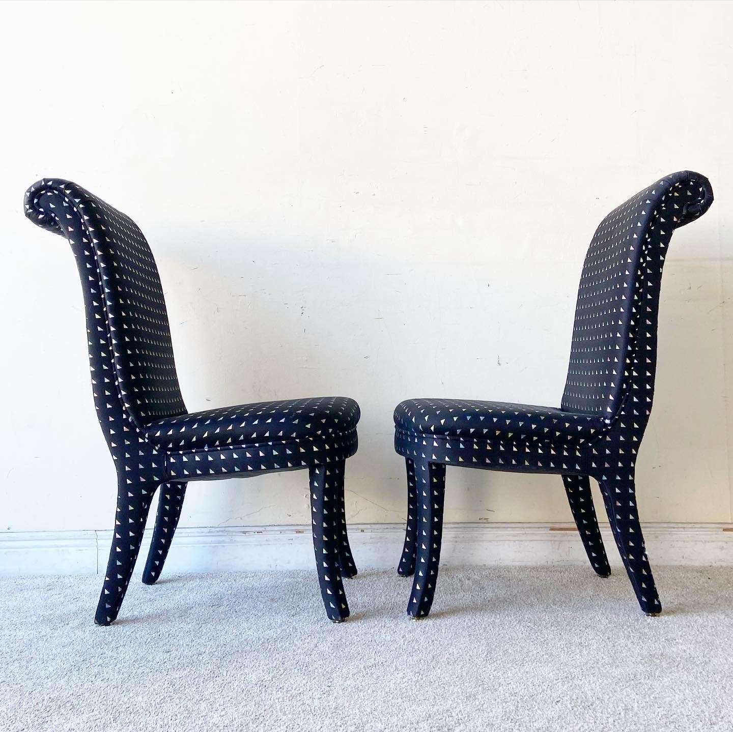 Postmoderne schwarze Esszimmerstühle mit farbigen Dreiecken von Bernhardt- 6 Stühle (amerikanisch)