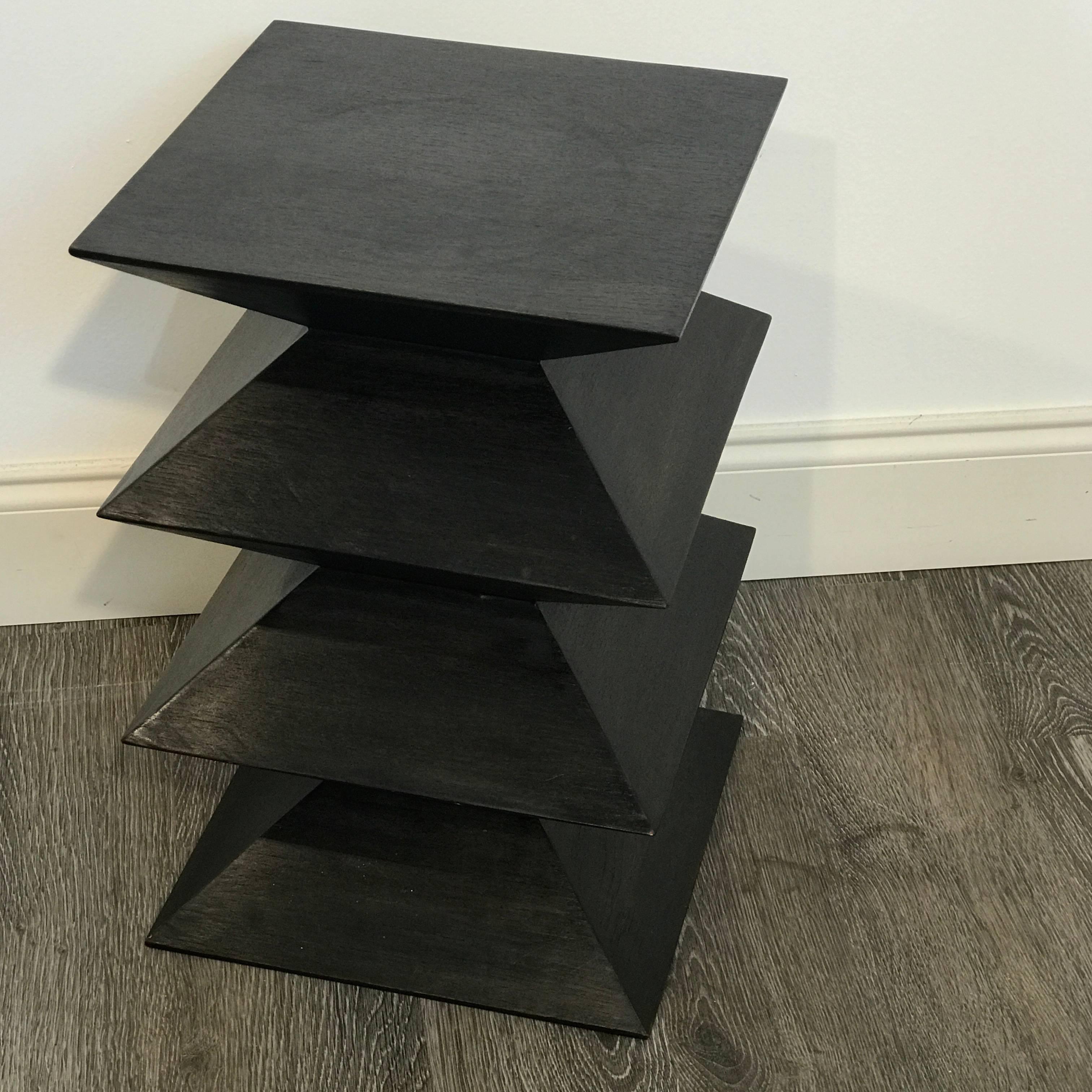 Postmodern Blackened Zig Zag Side Table or Pedestal In Good Condition In West Palm Beach, FL