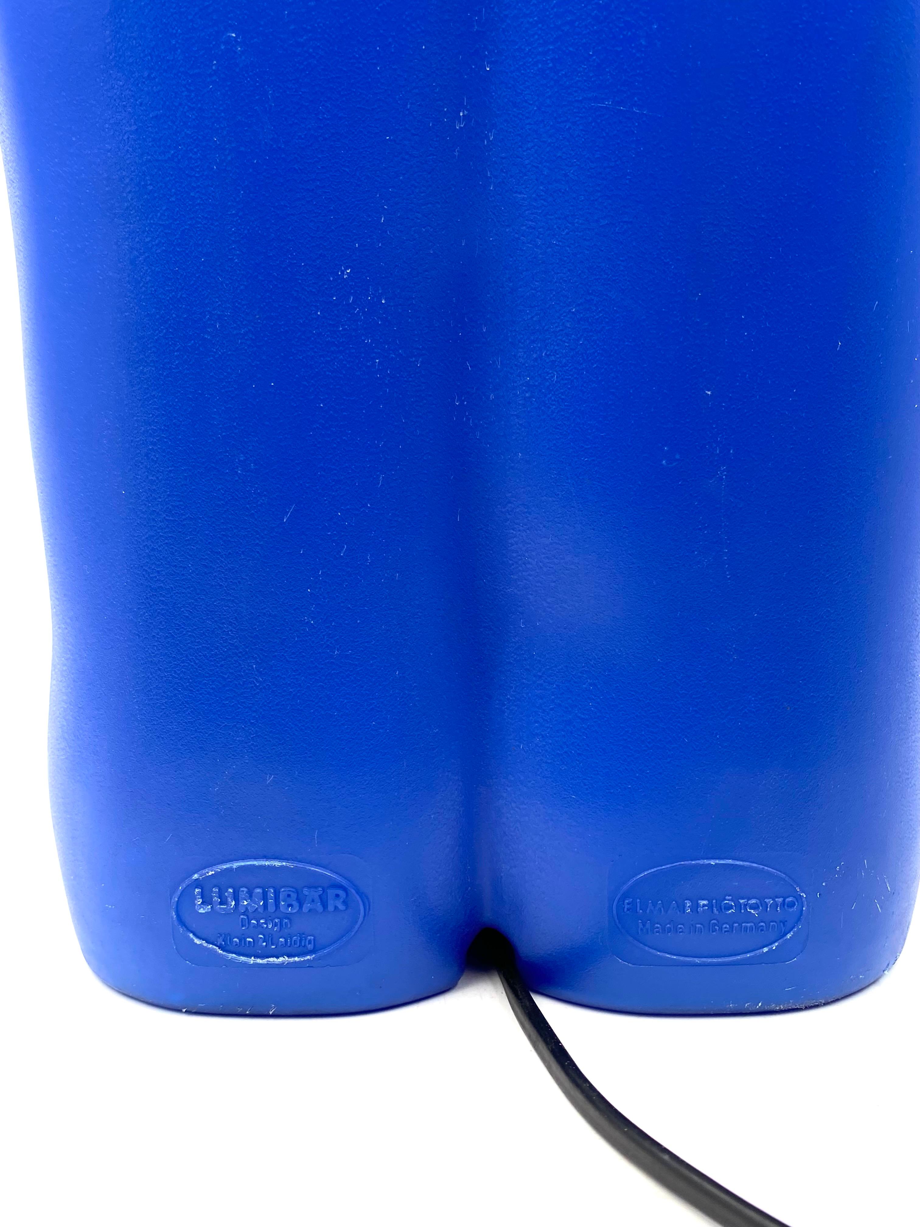 Lámpara posmoderna Oso Azul, Heinz Klein para Elmar Flötotto, Alemania, década de 1990 en venta 12