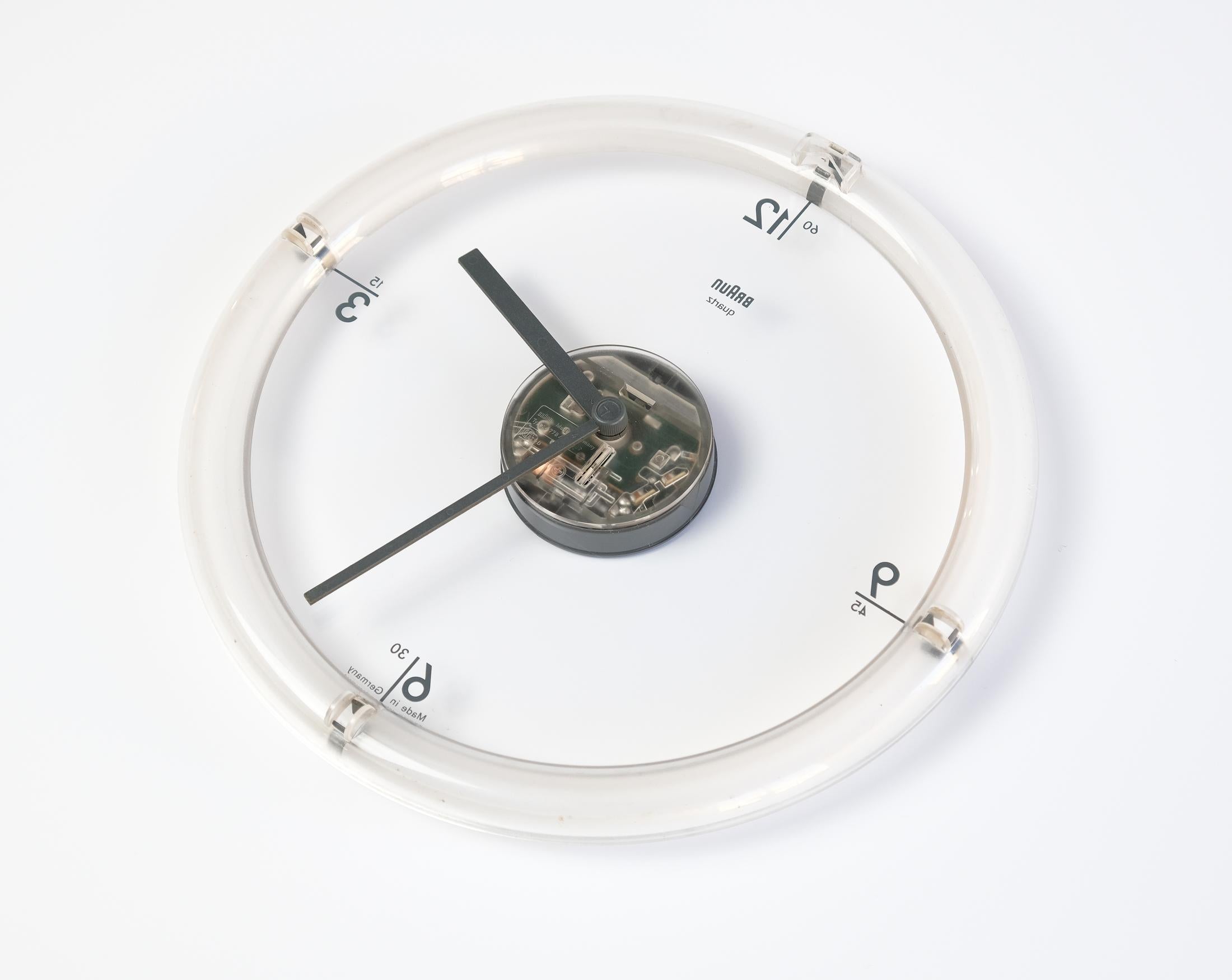 Postmodern BRAUN Model ABW-35 Wall Clock by Dietrich Lubs, Germany 1988 For Sale 4