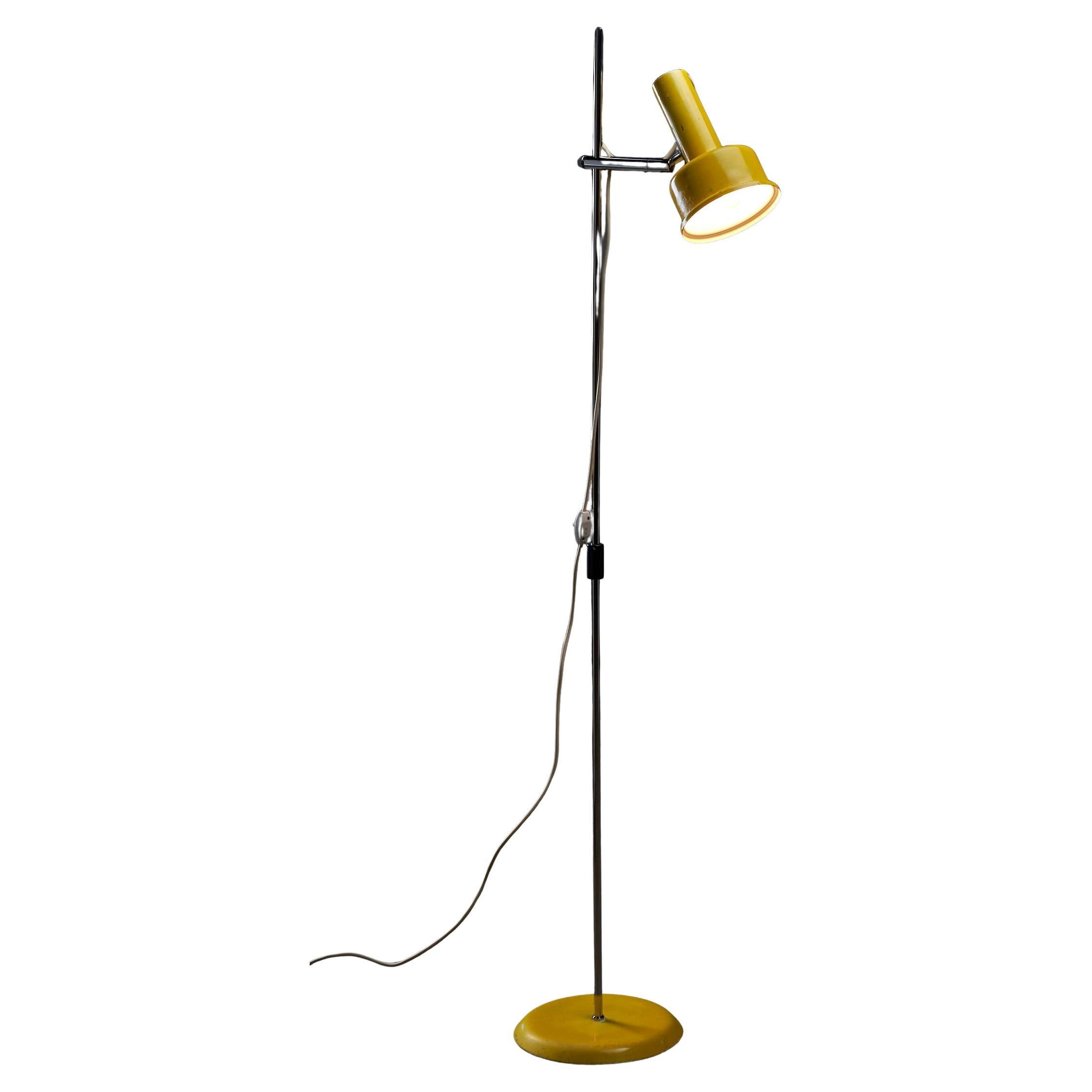 Postmodern Bright Yellow 
Chrome "Hat" Adjustable Floor Lamp, 1970s For Sale