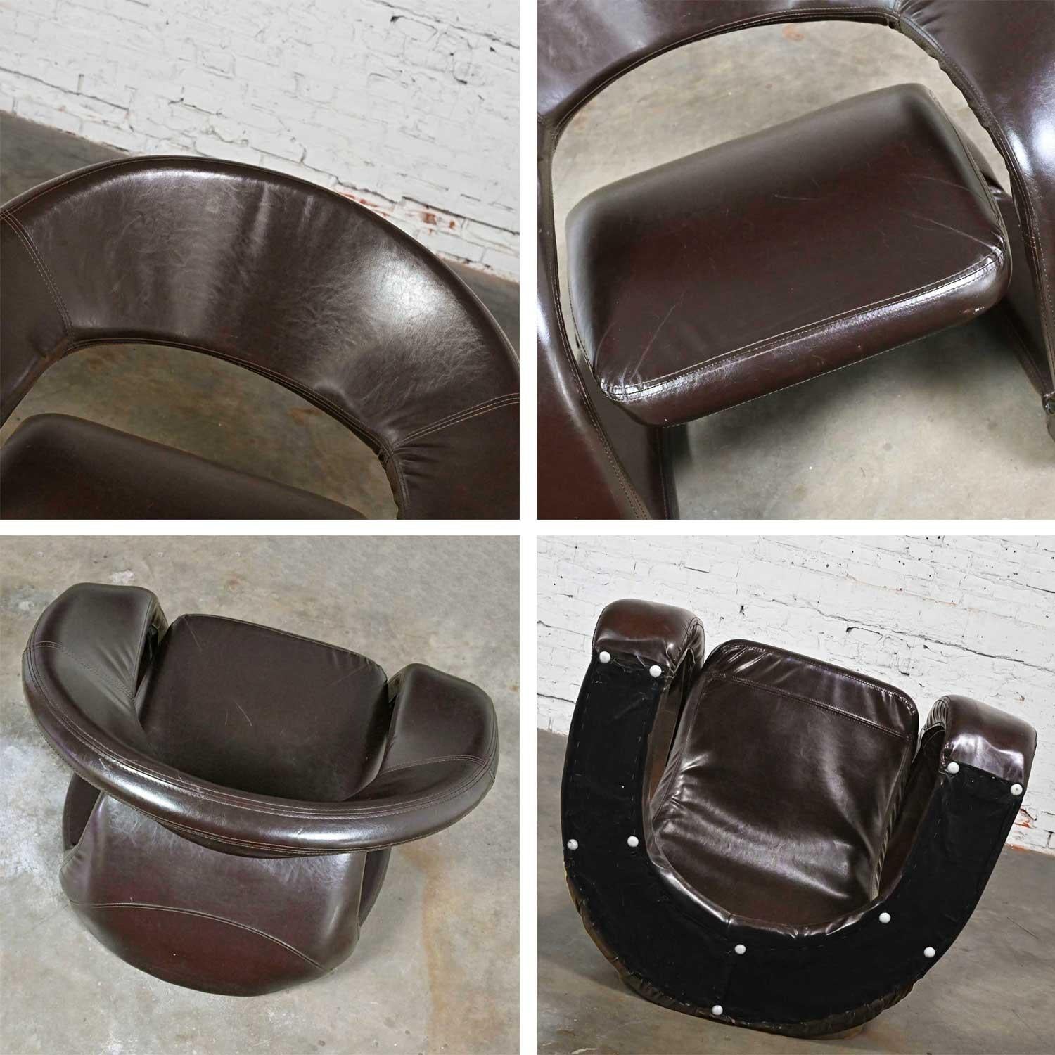 Postmodern Brown Faux Leather Tongue Chair Attributed Jaymar Pop Art Chair For Sale 10