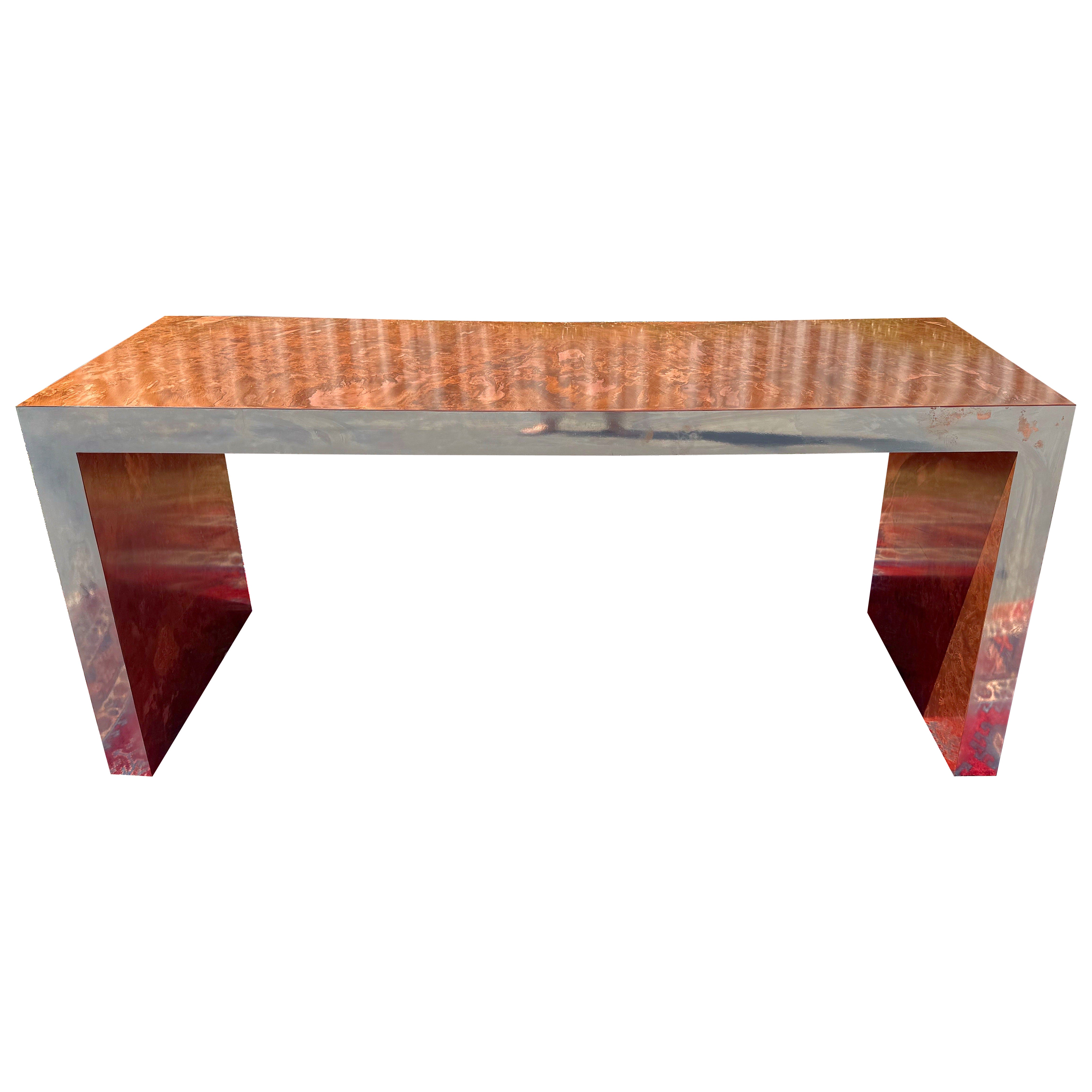 Table de bureau/console postmoderne de style Parsons en cuivre brûlé et chrome en vente