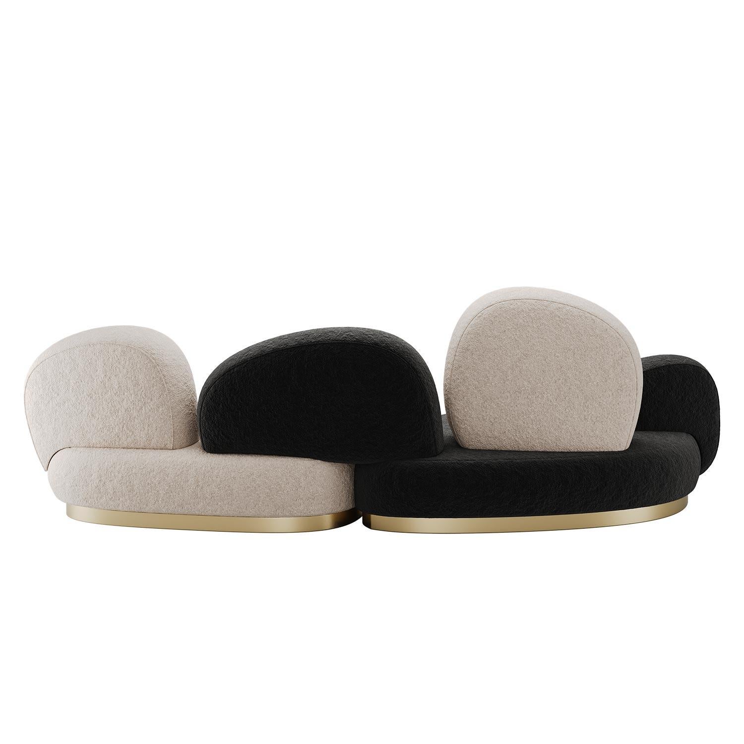 Sofá posmoderno Canyon de bouclé y latón de Mavo Atelier A, hecho a mano en Portugal Hecho a mano en venta