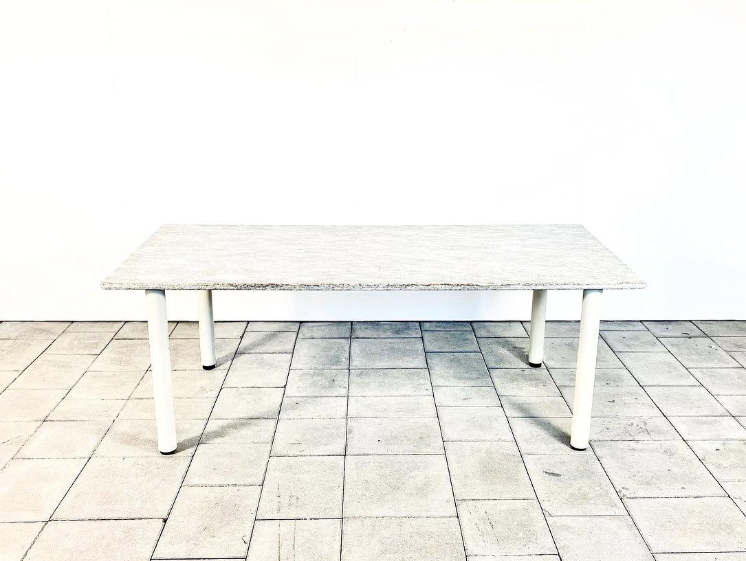 Postmodern Cena table designed by Achille Castiglioni for Zanotta, 

Manufactured by Zanotta, Italy 

Beautiful dining table or executive office desk with Beola stone tabe top. Manufactured by Zanotta in the early to mid 1980ies, with makers