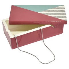 Caja de cerámica postmoderna