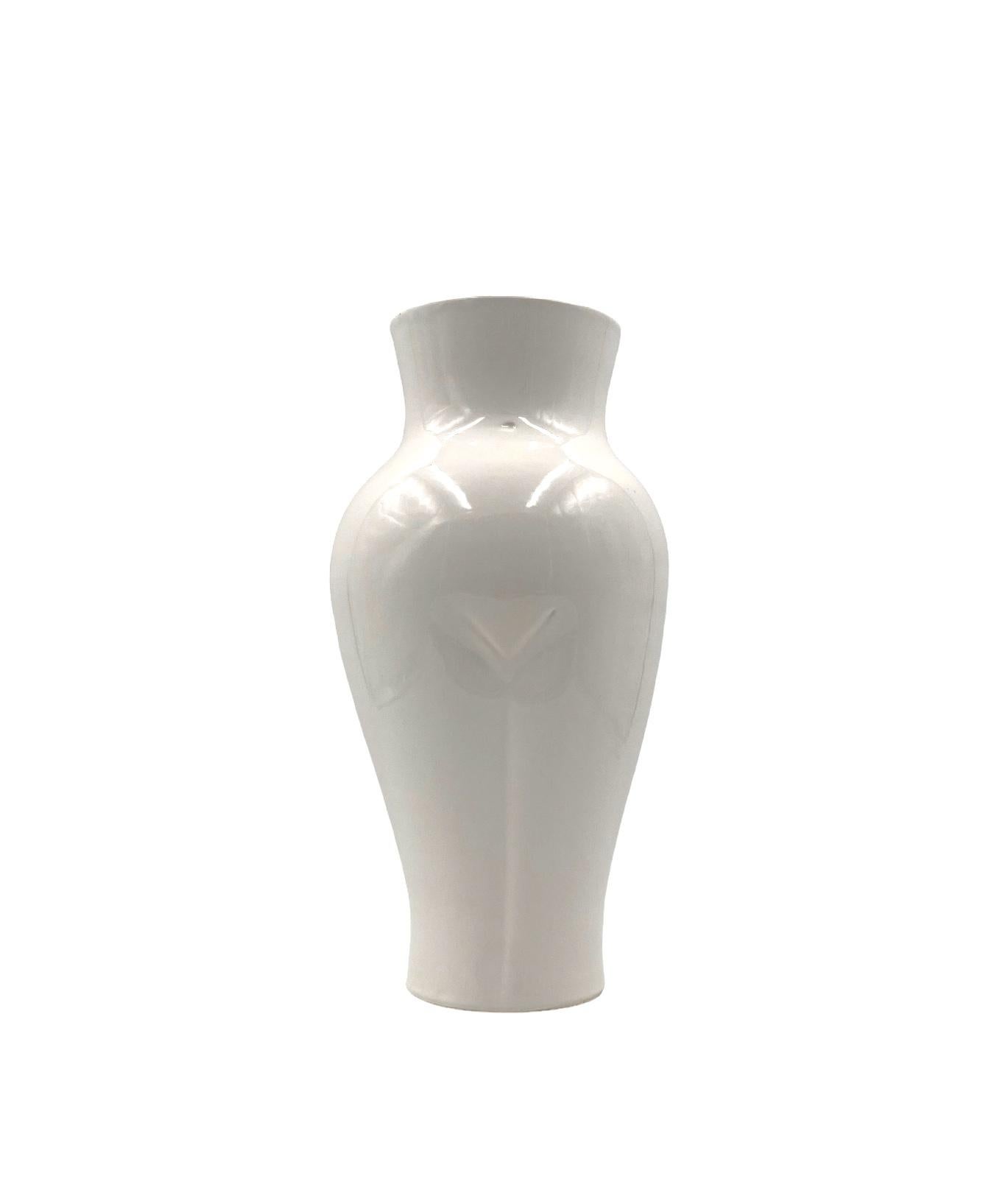 Postmodern ceramic 'Femme' vase, Baba, Vallauris France ca. 1980s For Sale 4