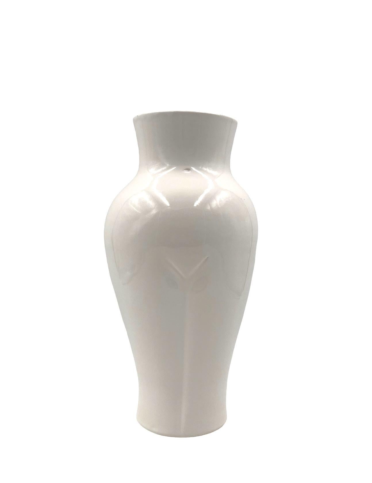 Postmodern ceramic 'Femme' vase, Baba, Vallauris France ca. 1980s For Sale 5
