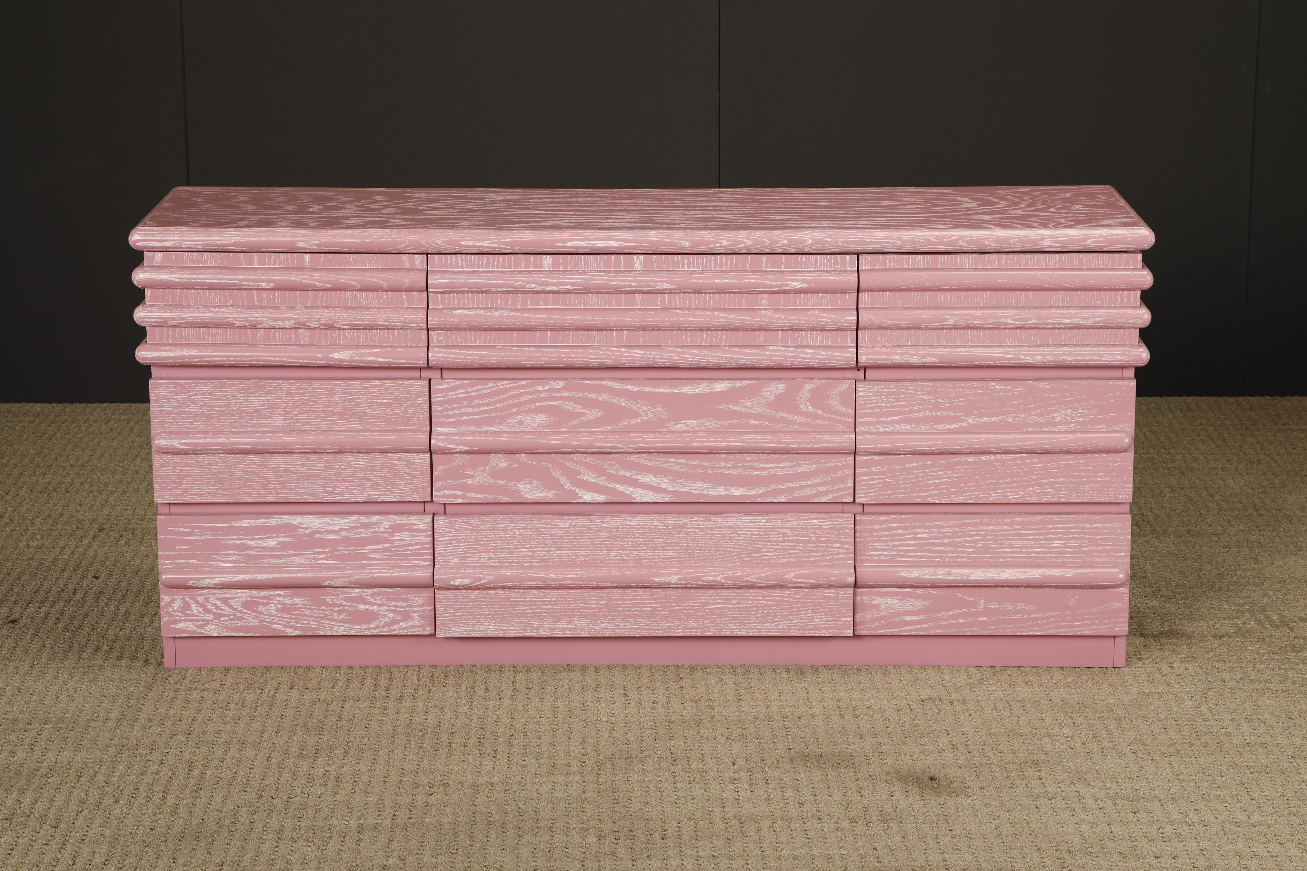 Postmodern Cerused Pink Dresser In the Style of Jay Spectre for Century, 1980s (Postmoderne) im Angebot