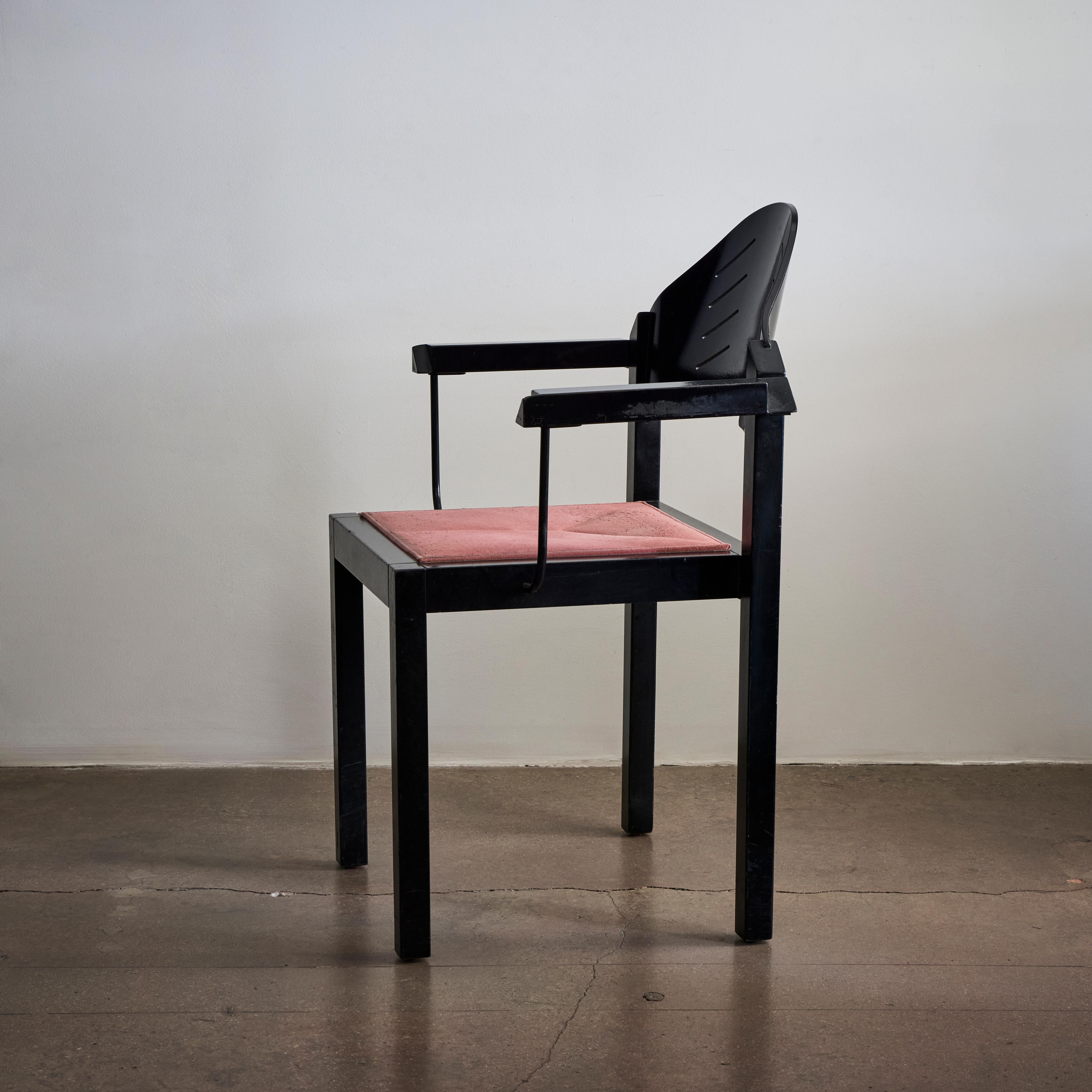 Chaises postmodernes de Thonet en vente 11