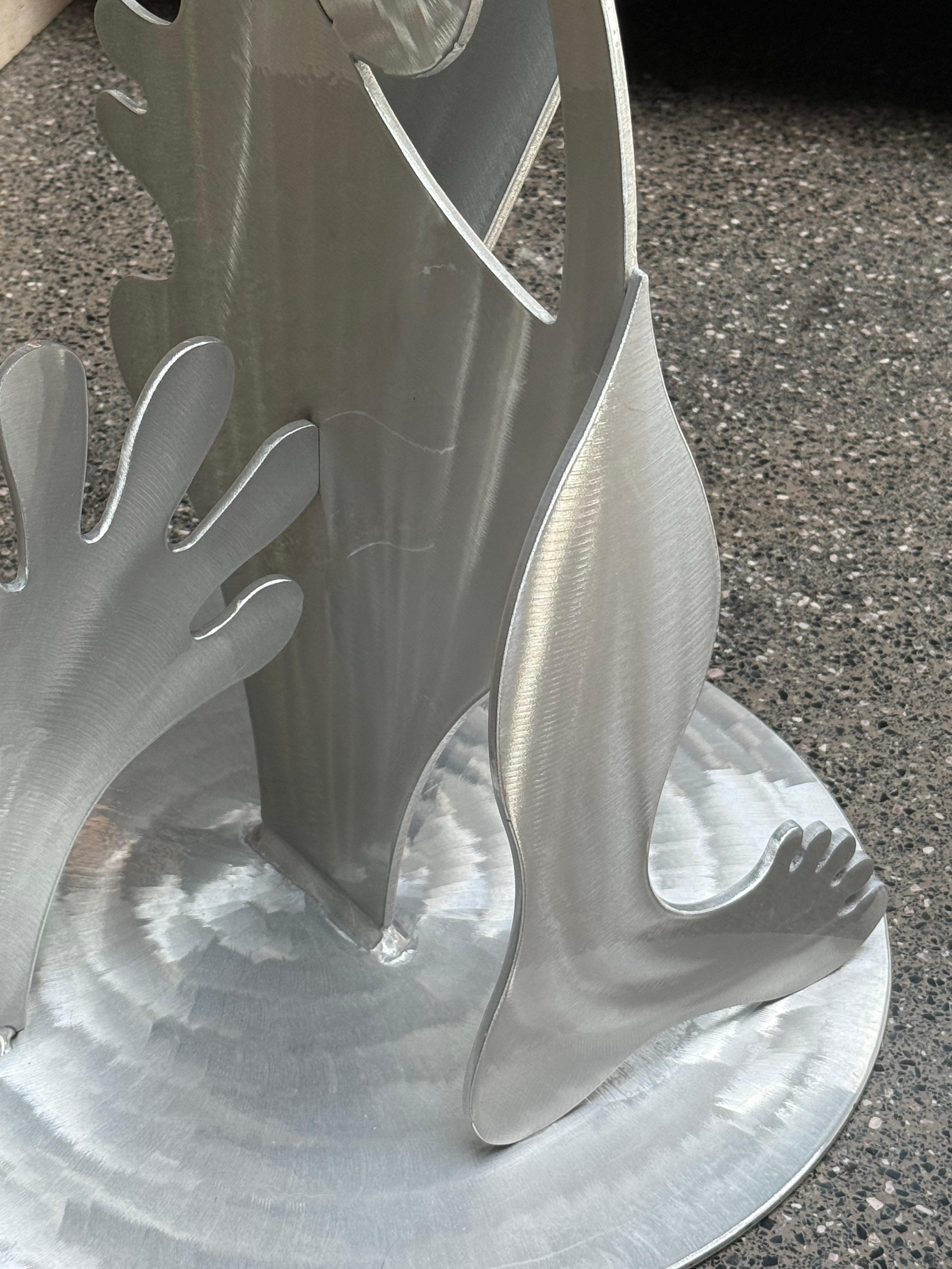 Postmoderner Christopher Royal Einzelner Beistelltisch im Angebot 5