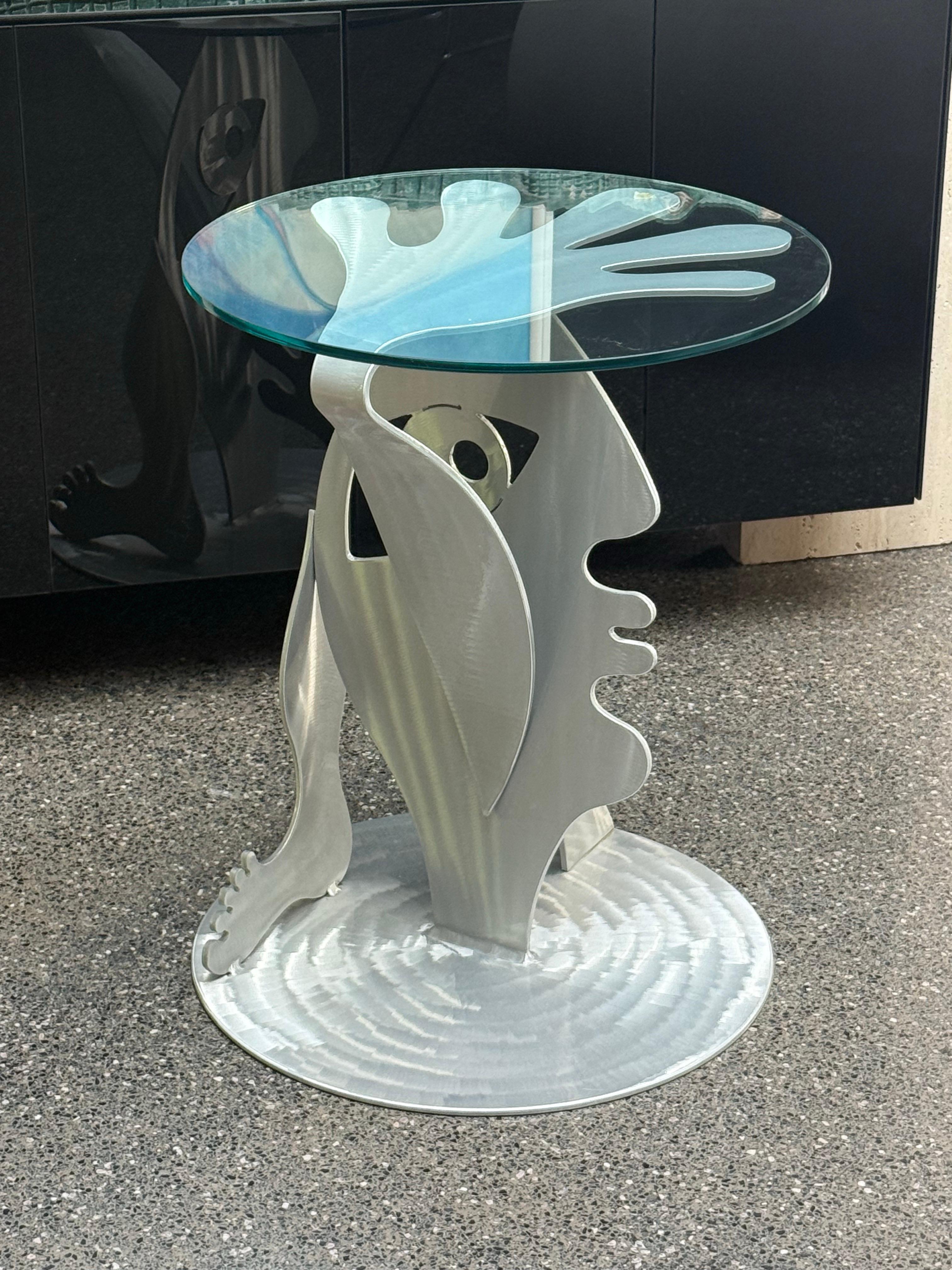 Postmoderner Christopher Royal Einzelner Beistelltisch im Zustand „Gut“ im Angebot in Raleigh, NC