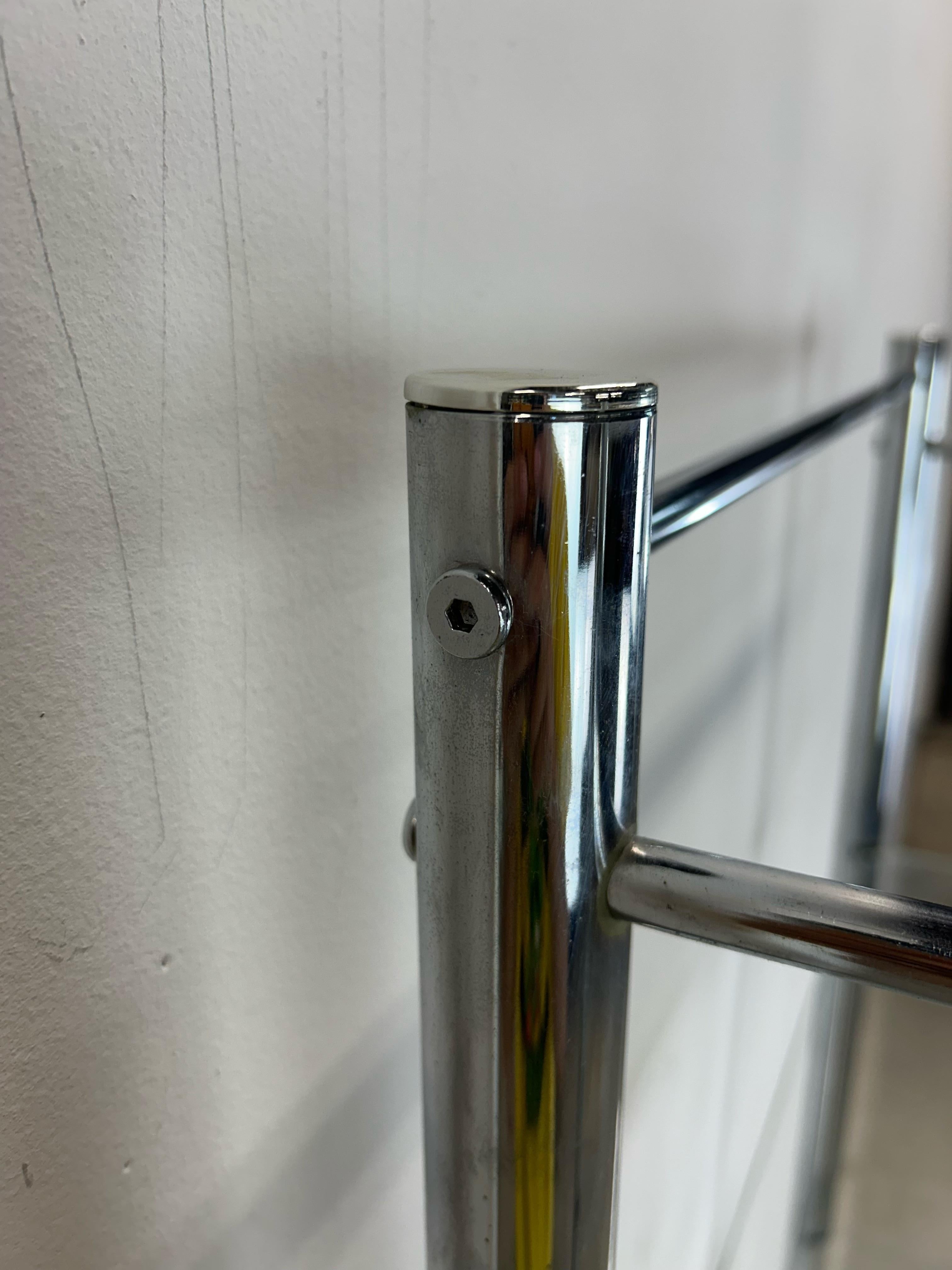 Postmodern Chrome and Glass Etagere 10