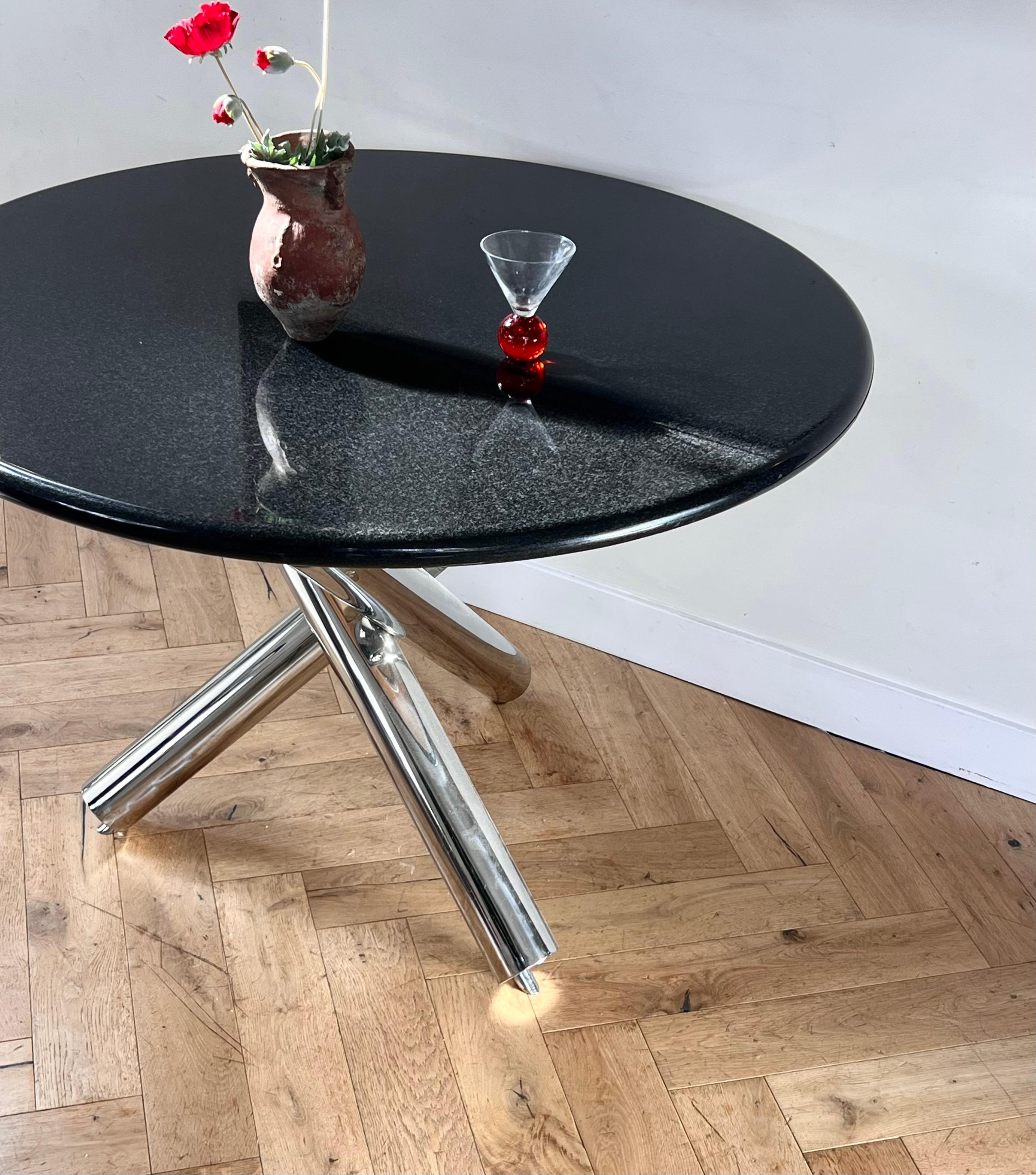 Postmodern chrome and granite circular dining table, late 20th century For Sale 6