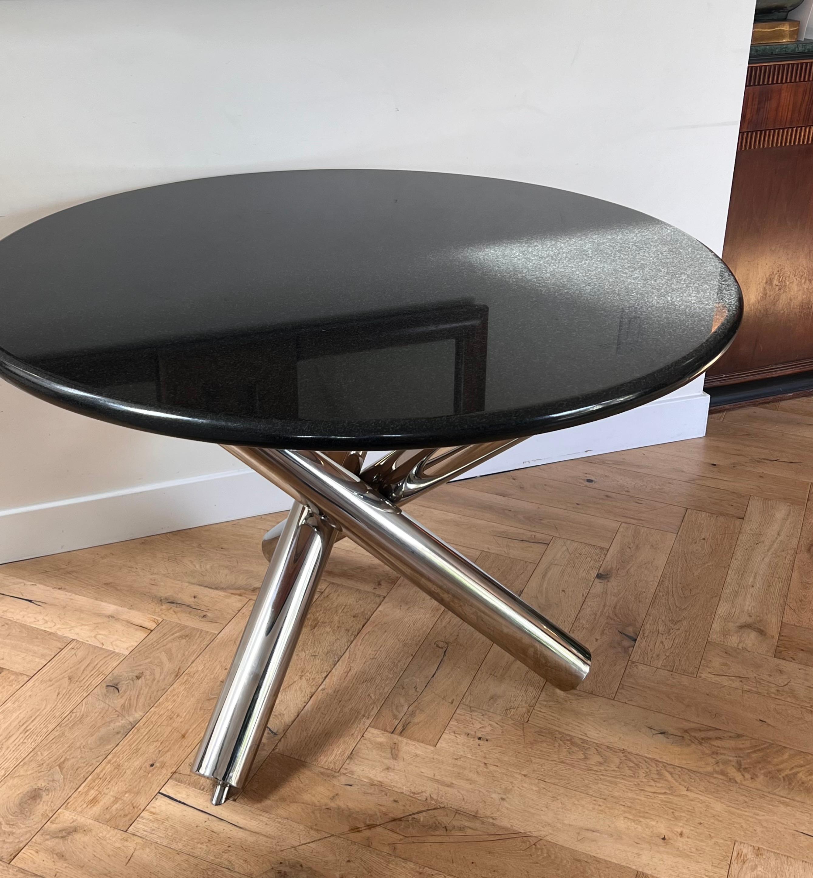 Postmodern chrome and granite circular dining table, late 20th century For Sale 8