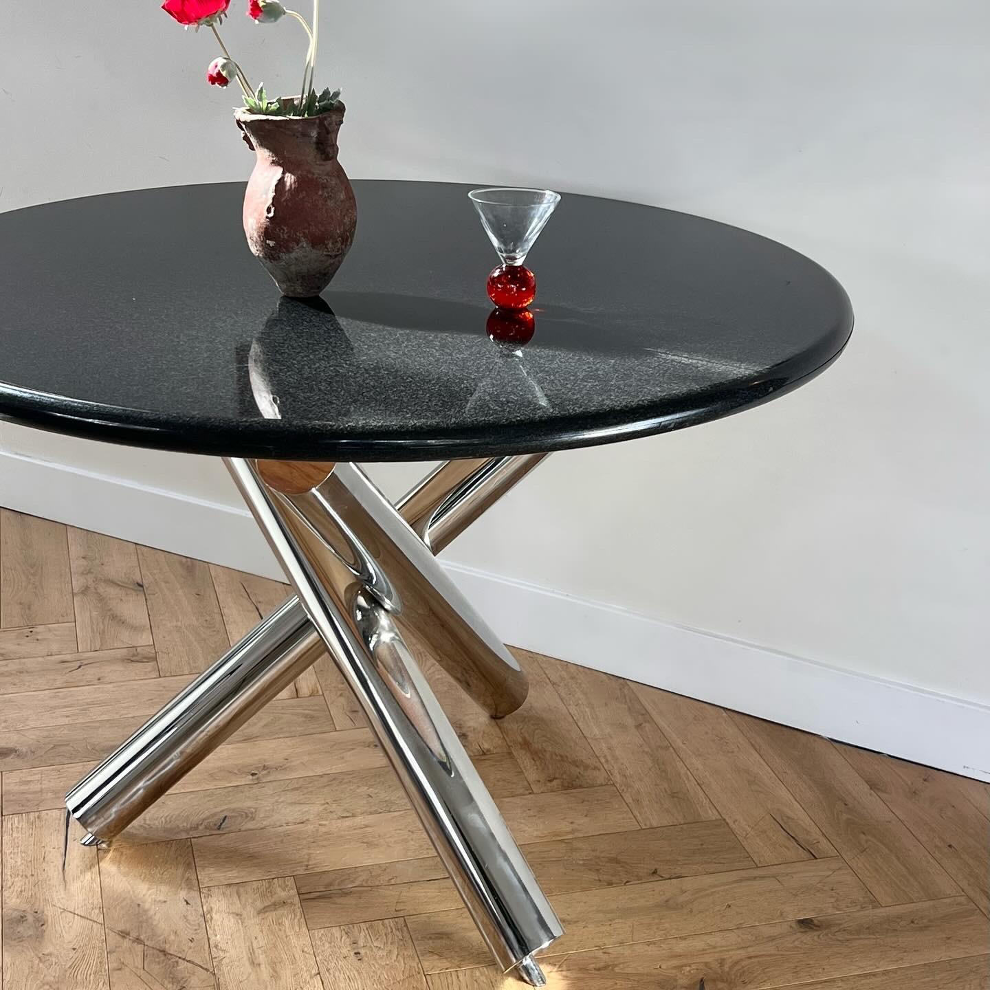 Post-Modern Postmodern chrome and granite circular dining table, late 20th century For Sale