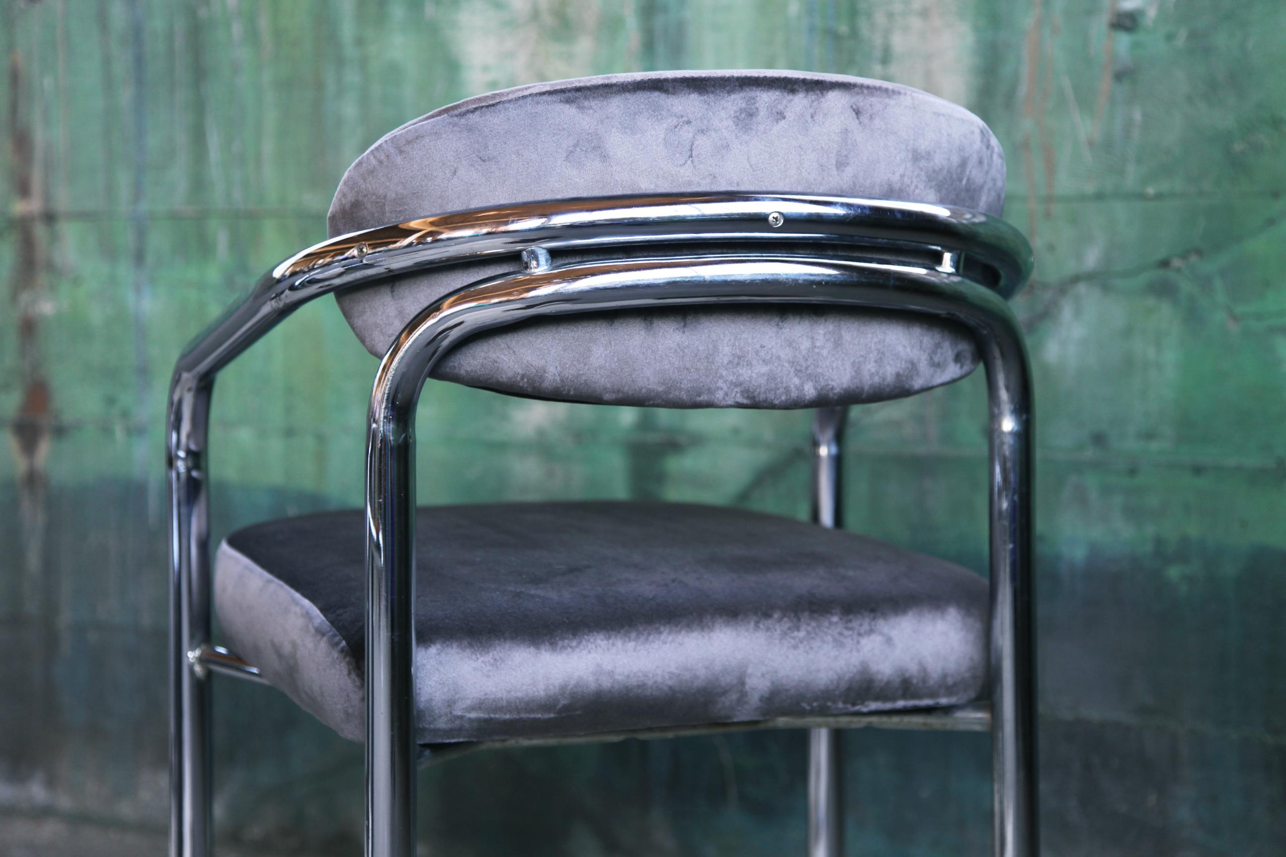Postmodern Chrome Armchair in the Manner of John Mascheroni Grey Velvet, Casters For Sale 5