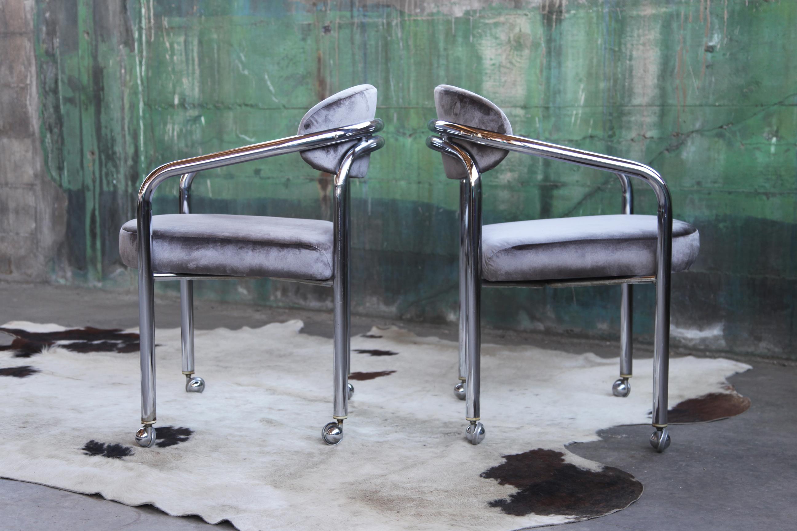 Postmodern Chrome Armchair in the Manner of John Mascheroni Grey Velvet, Casters For Sale 3
