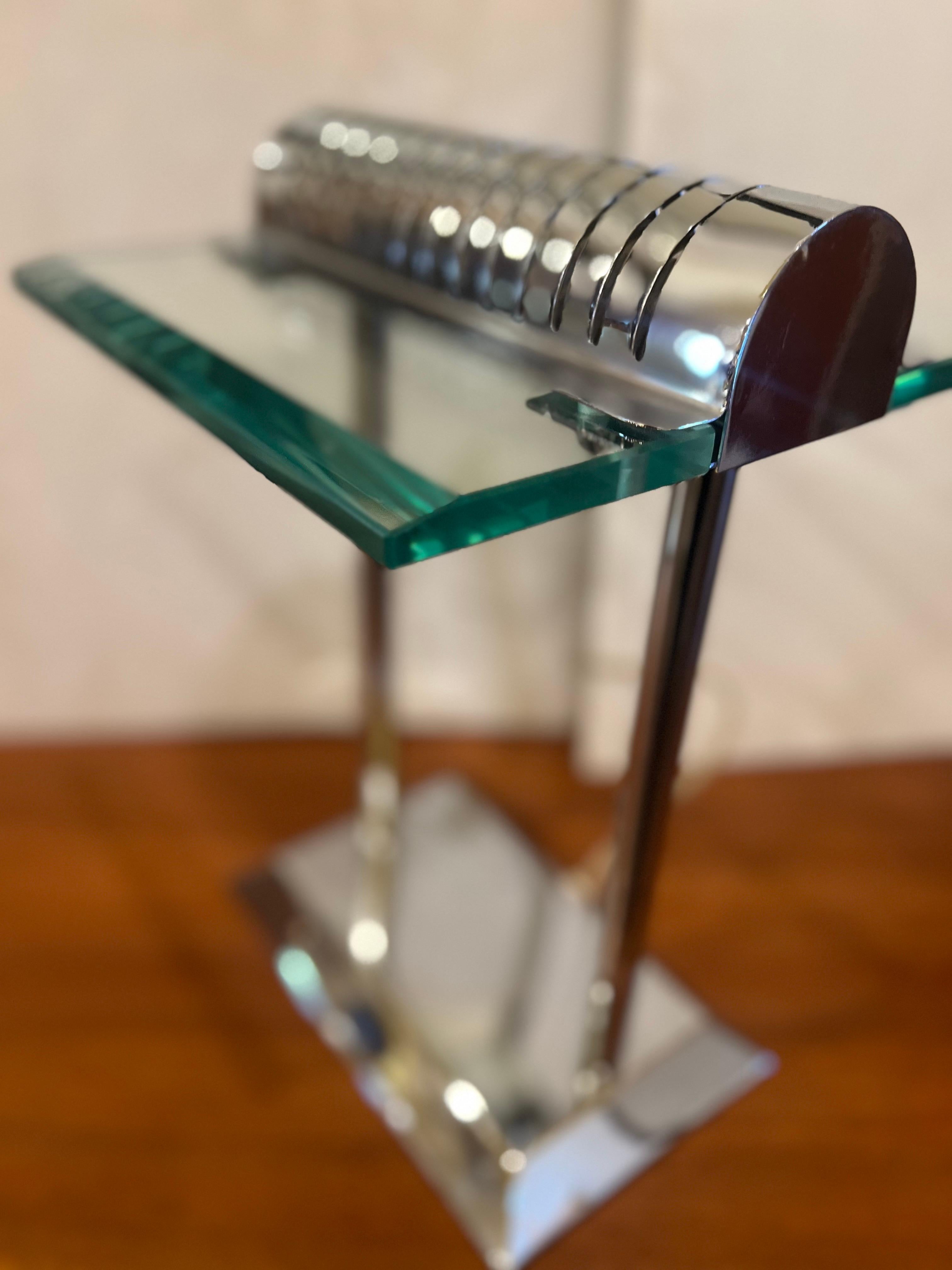 Postmoderne Schreibtischlampe aus Chrom und Glas von Fontana Arte im Angebot 1