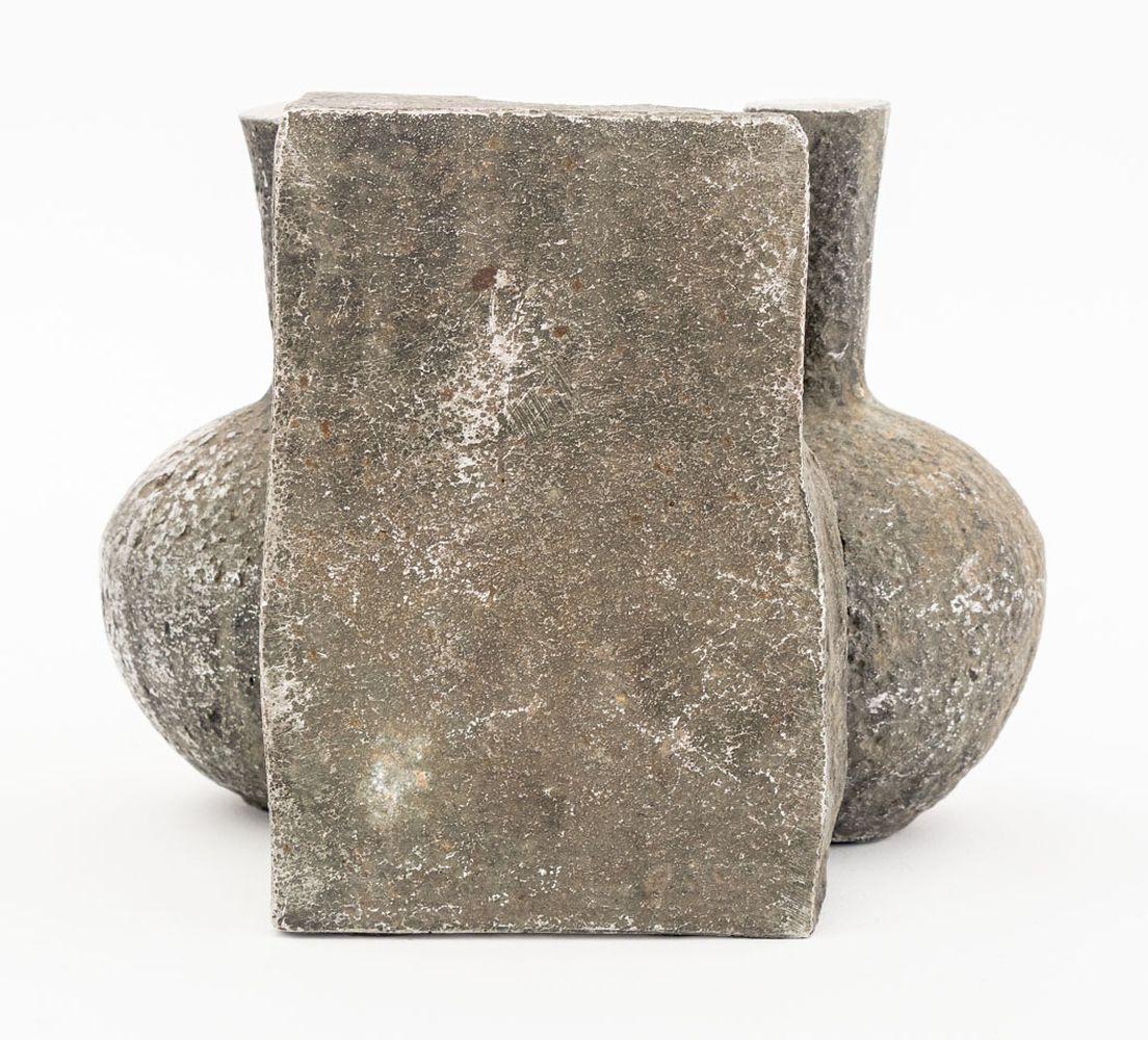 Acciaio Scultura postmoderna in acciaio cromato in due pezzi in vendita