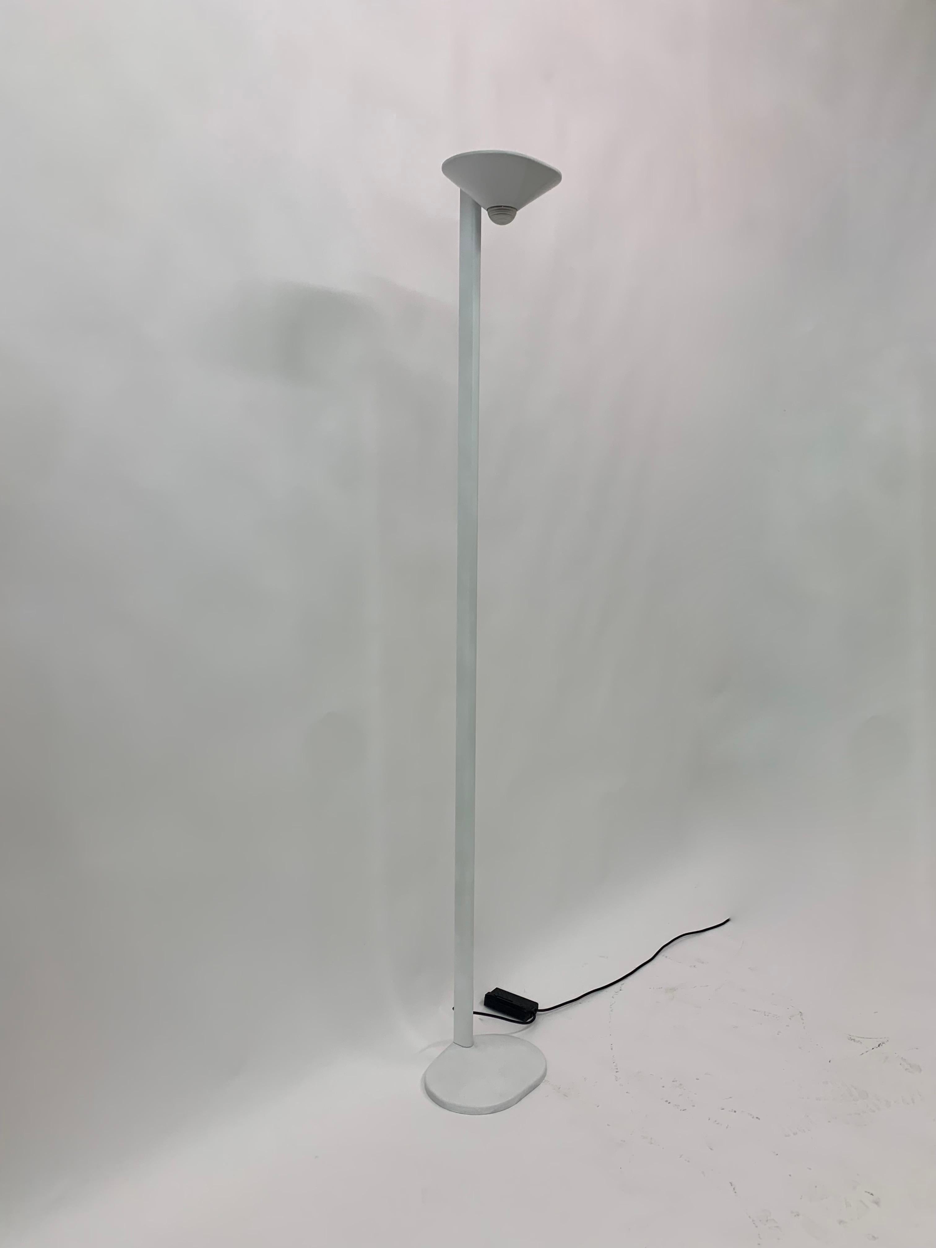 Postmodern ‘Ciclope’ Halogen Floor Lamp by Barbieri Marianelli, Italy For Sale 4