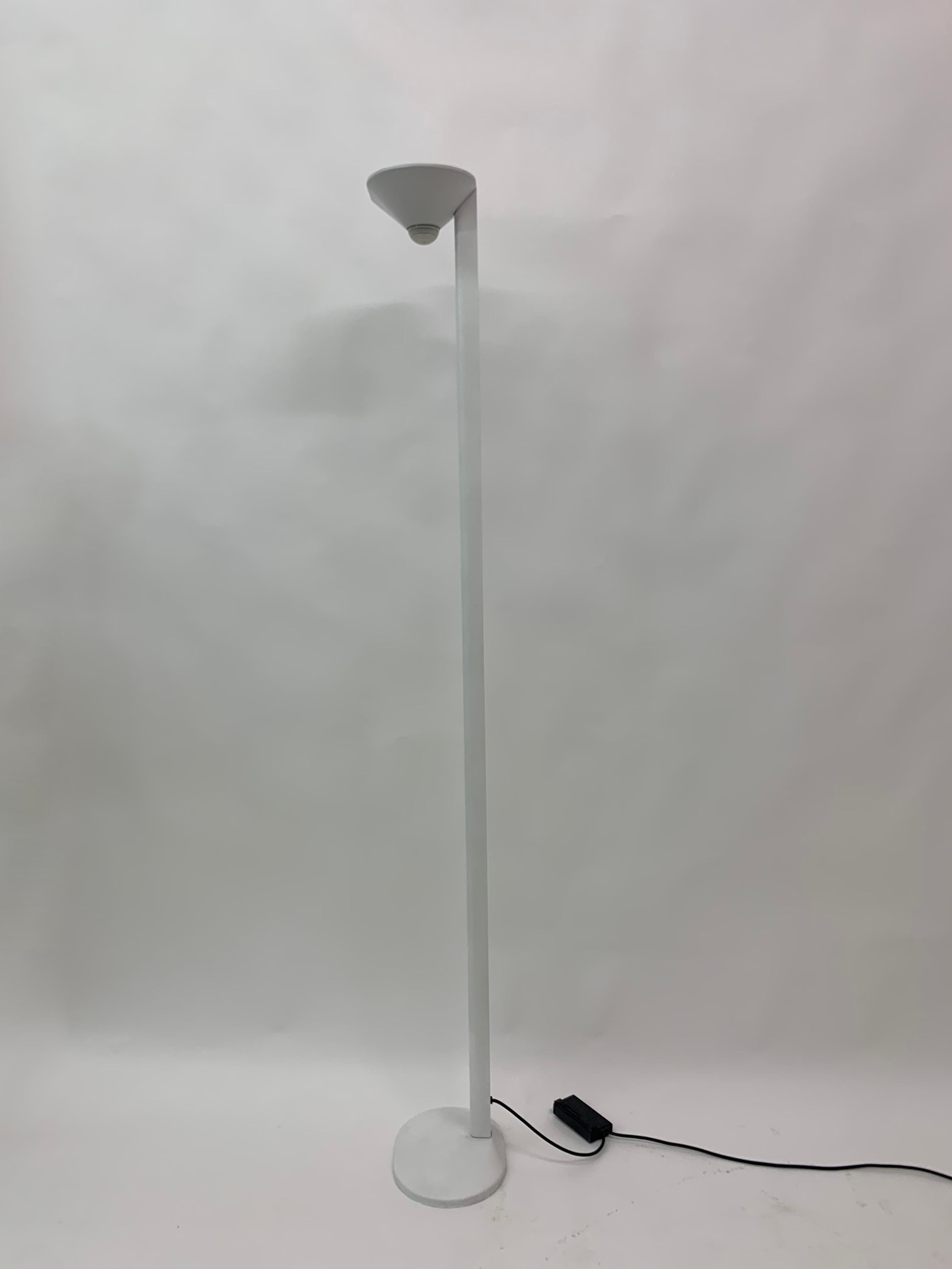 Postmodern ‘Ciclope’ Halogen Floor Lamp by Barbieri Marianelli, Italy For Sale 5